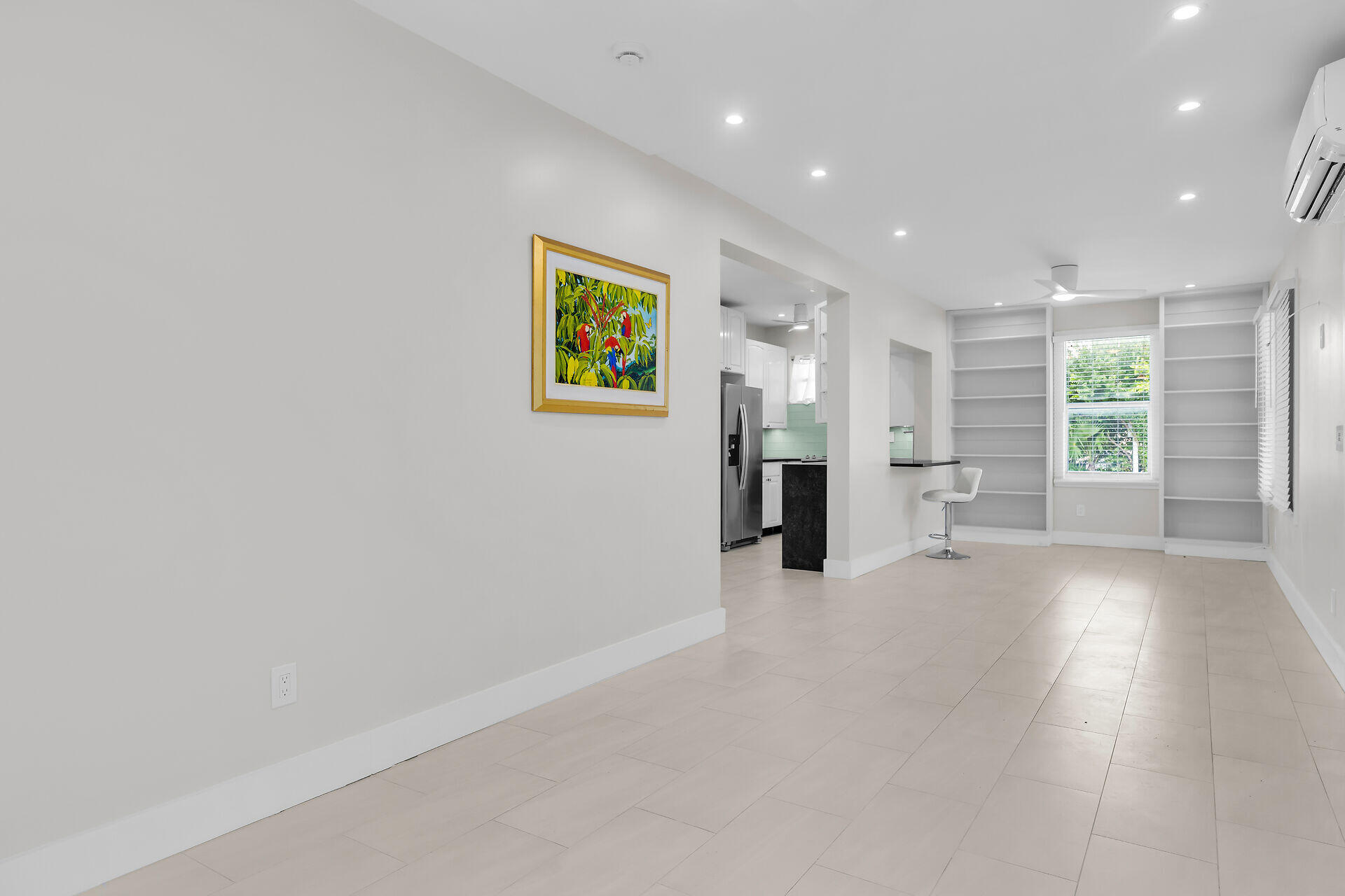 1209 Truman Avenue Unit: 2