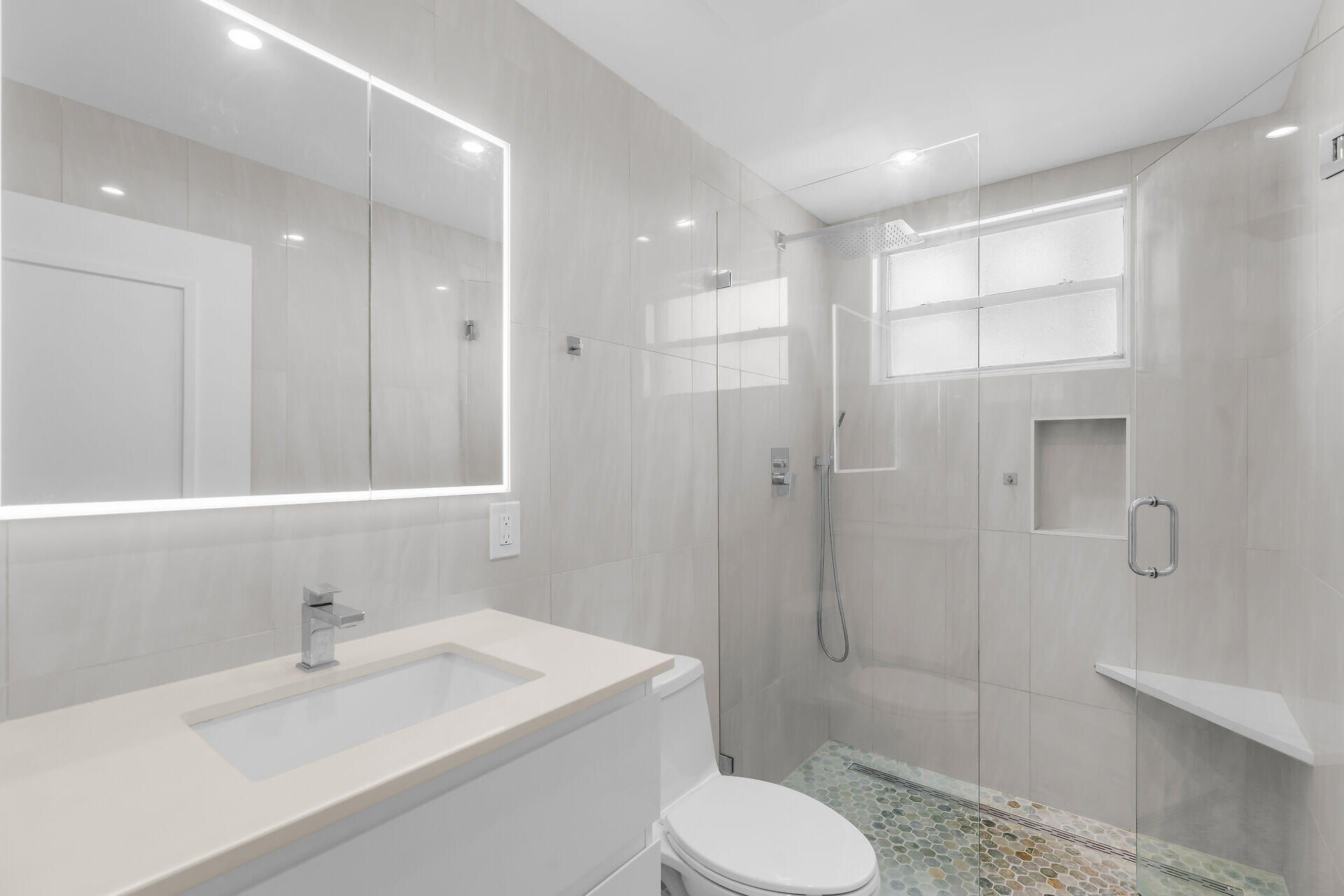 1209 Truman Avenue Unit: 1 & 2