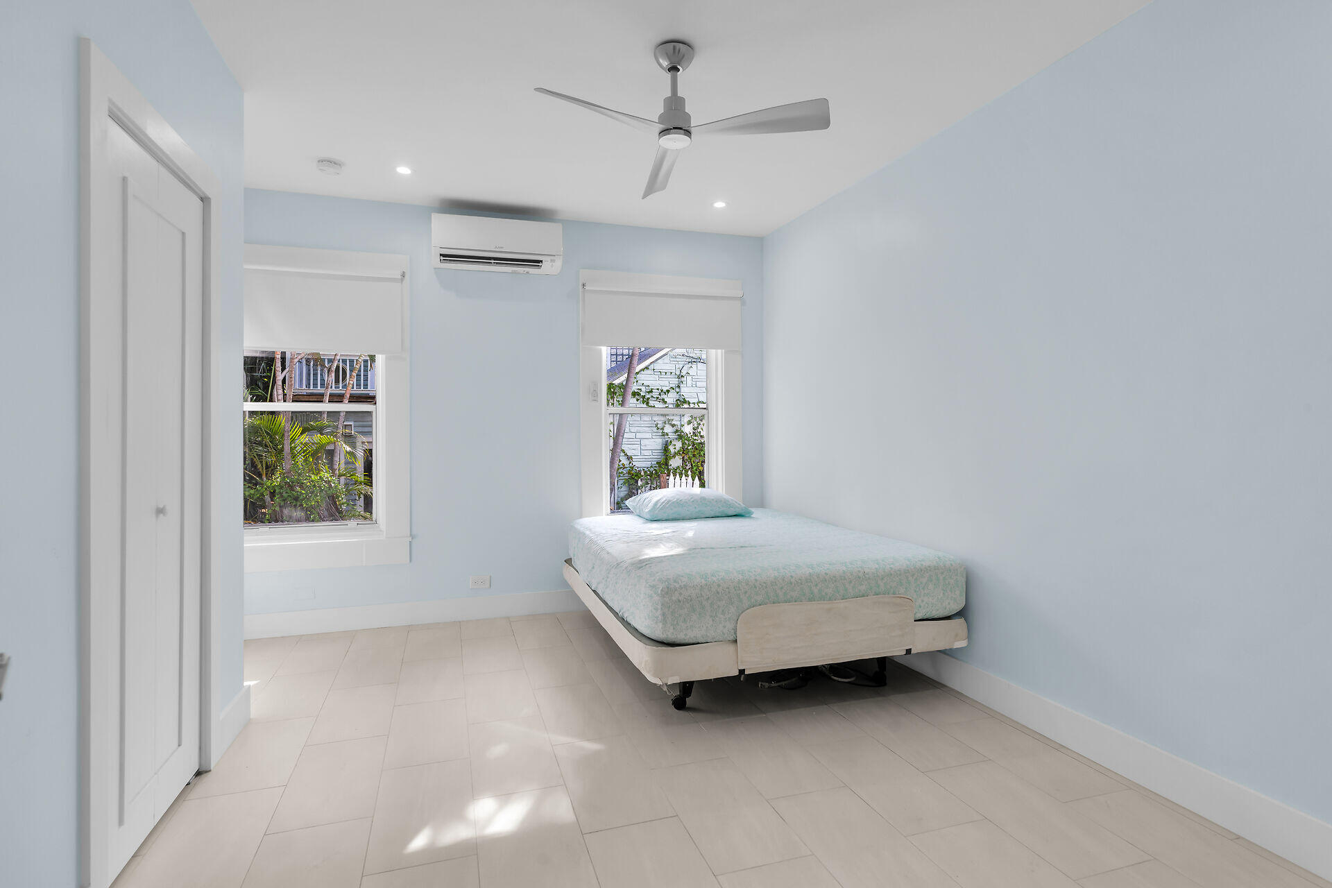1209 Truman Avenue Unit: 1 & 2