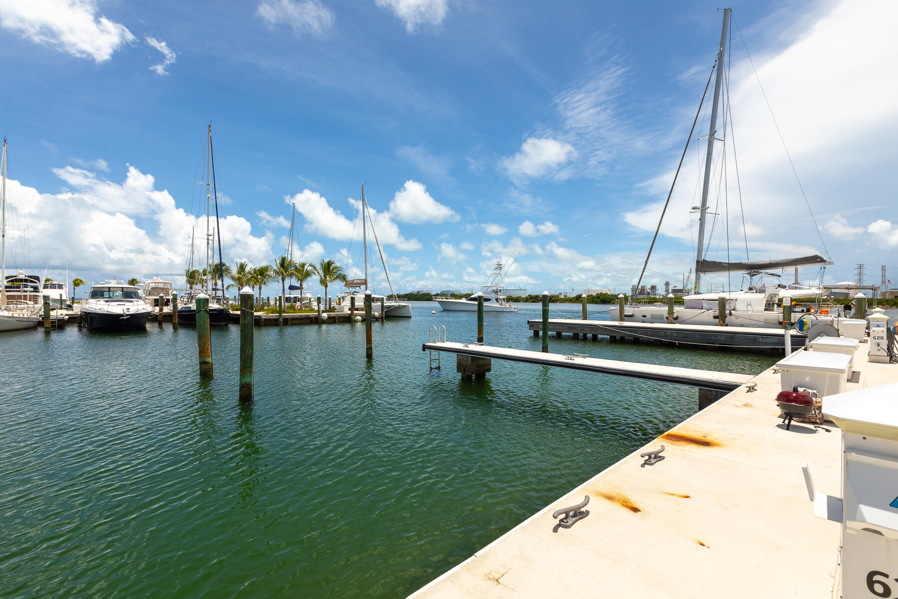 5950 Peninsular Avenue Unit: 629