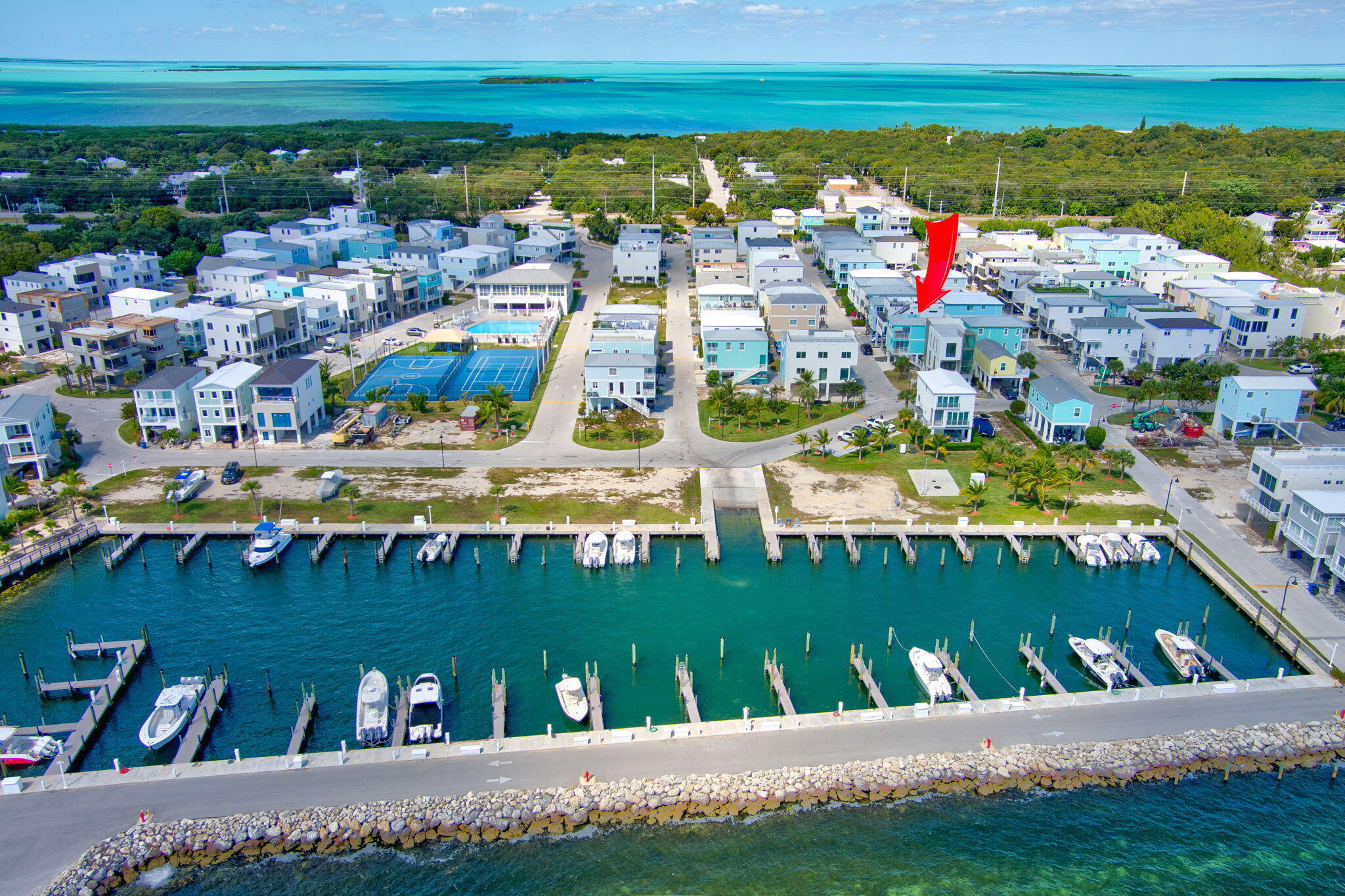 94825 Overseas Highway Unit: 175