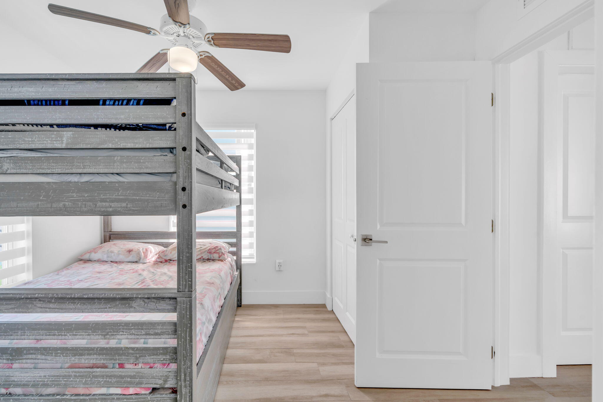 94825 Overseas Highway Unit: 175