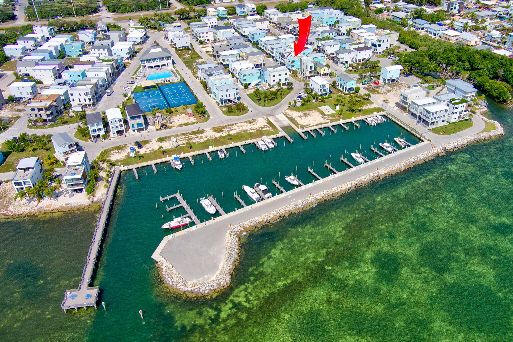 94825 Overseas Highway Unit: 175