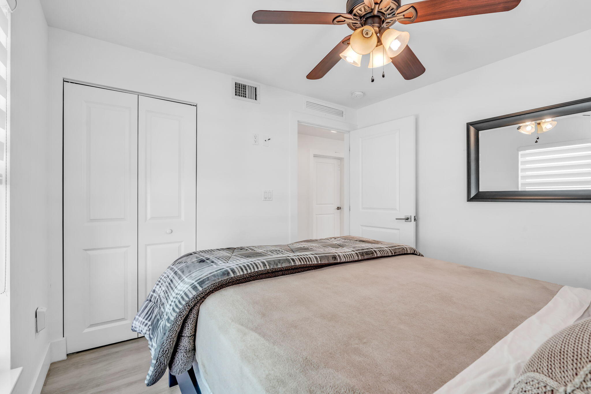 94825 Overseas Highway Unit: 175