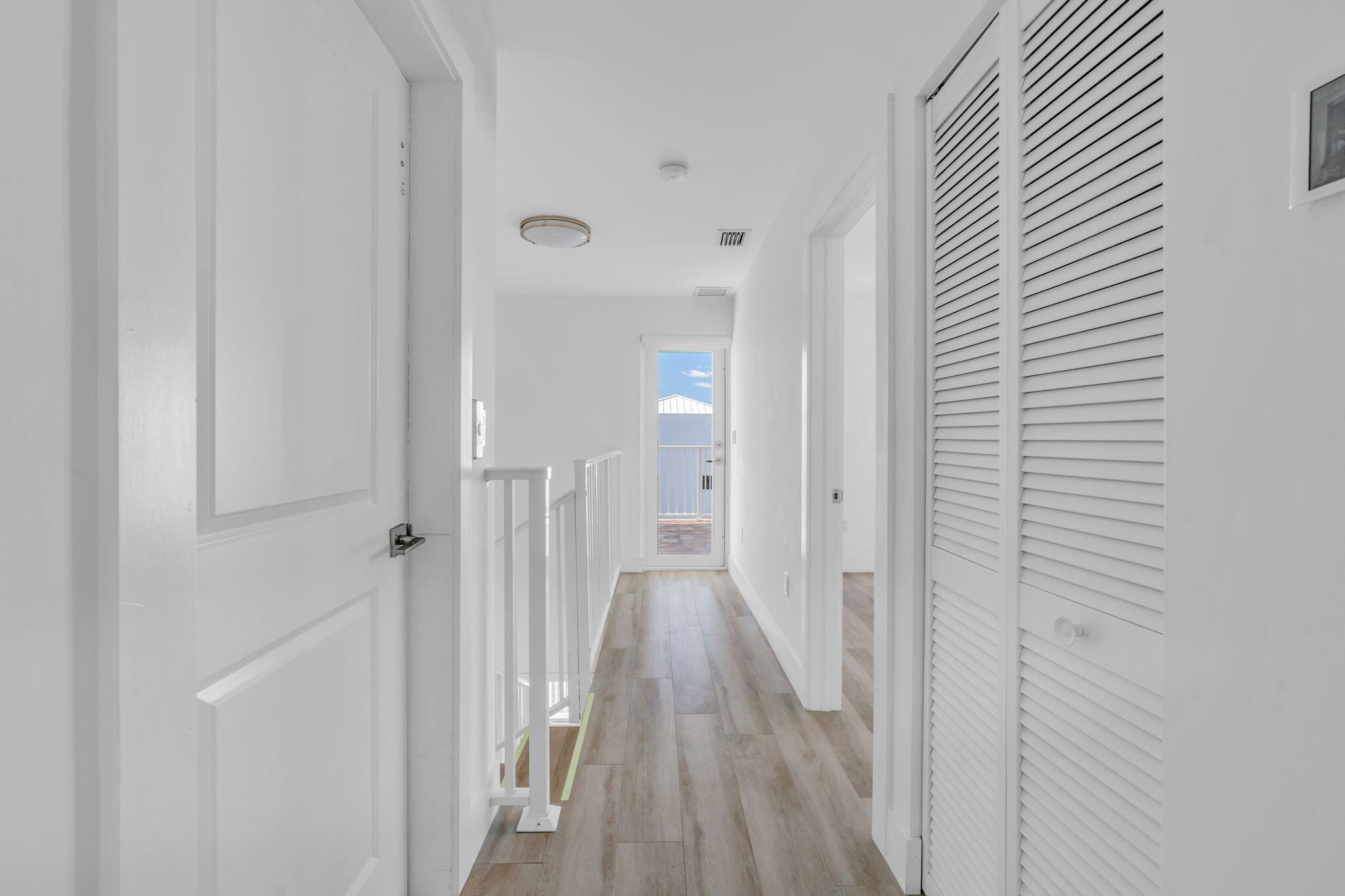 94825 Overseas Highway Unit: 175