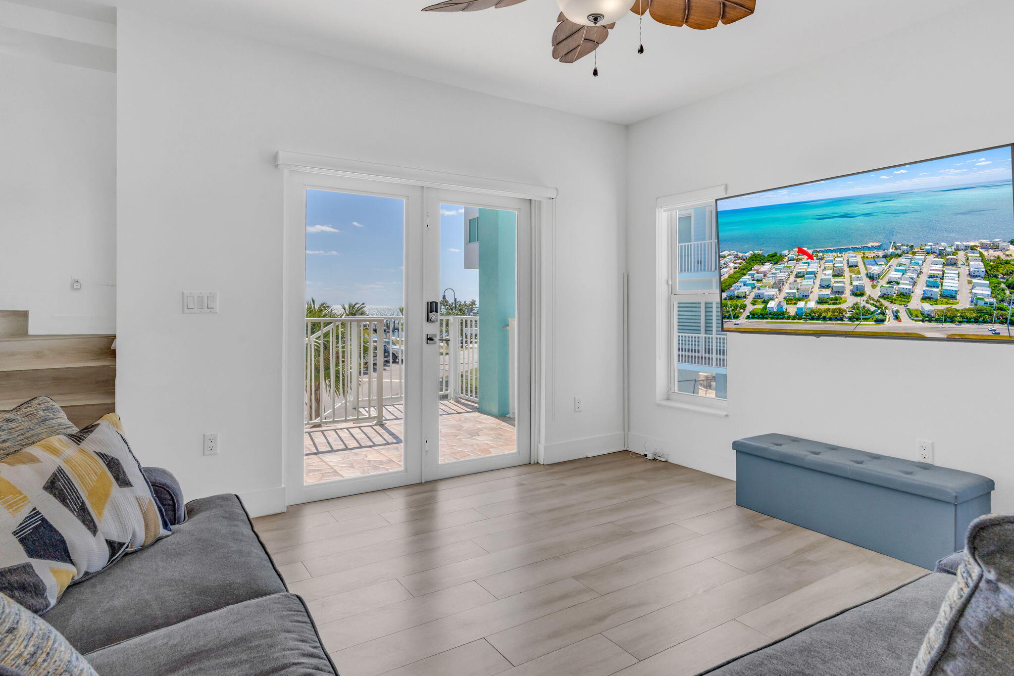 94825 Overseas Highway Unit: 175