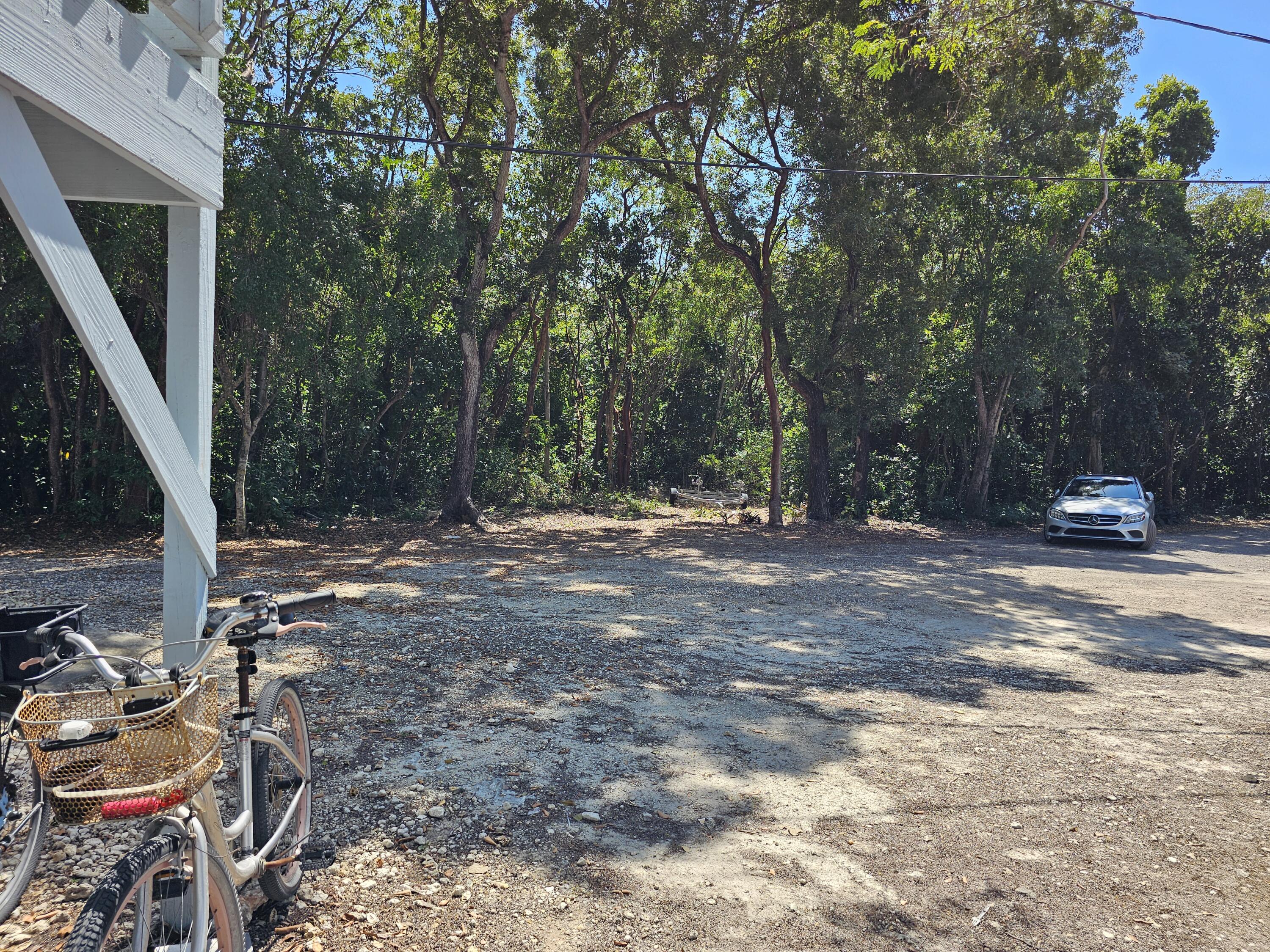 100693 Overseas Highway