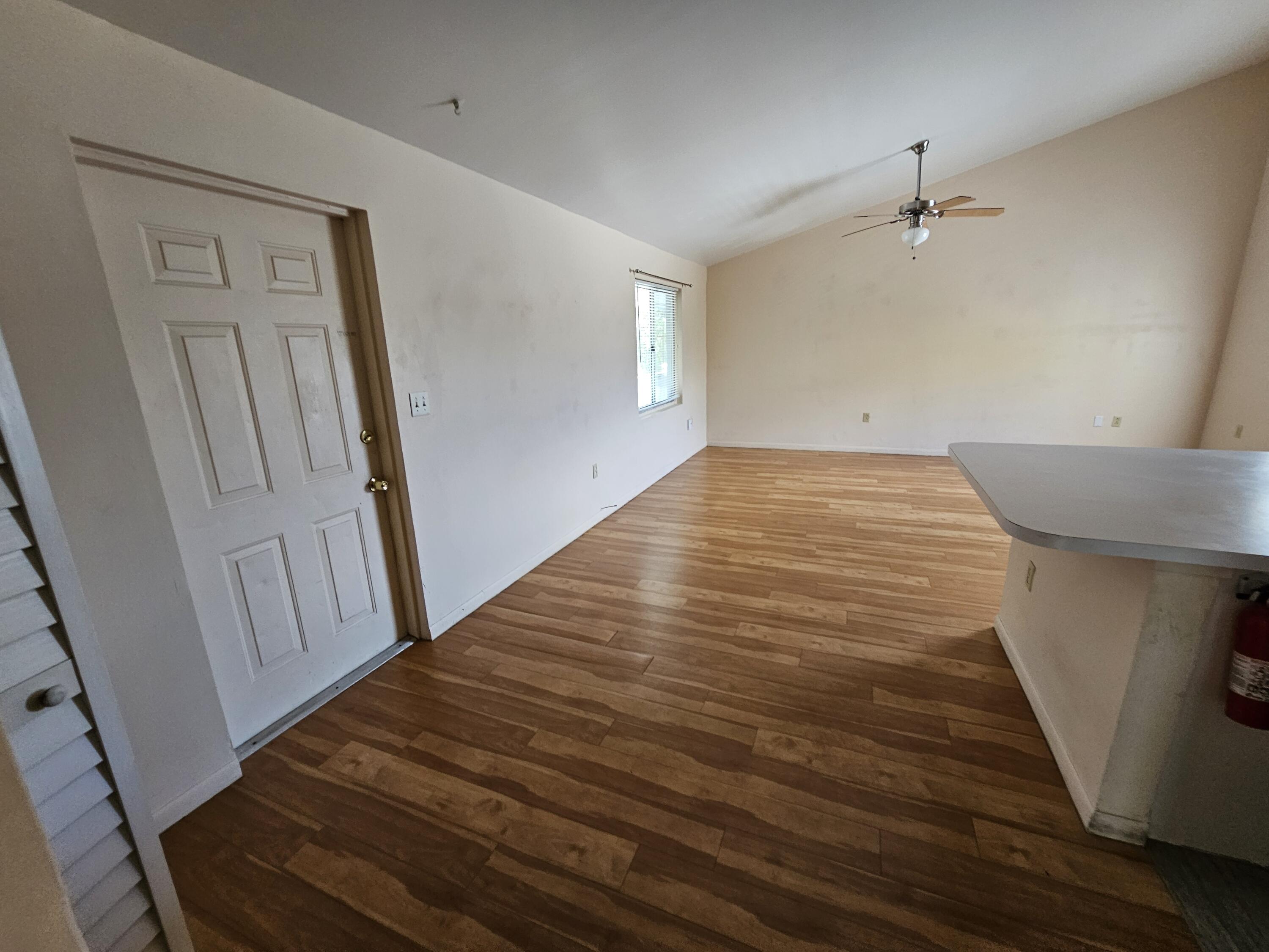 100693 Overseas Highway