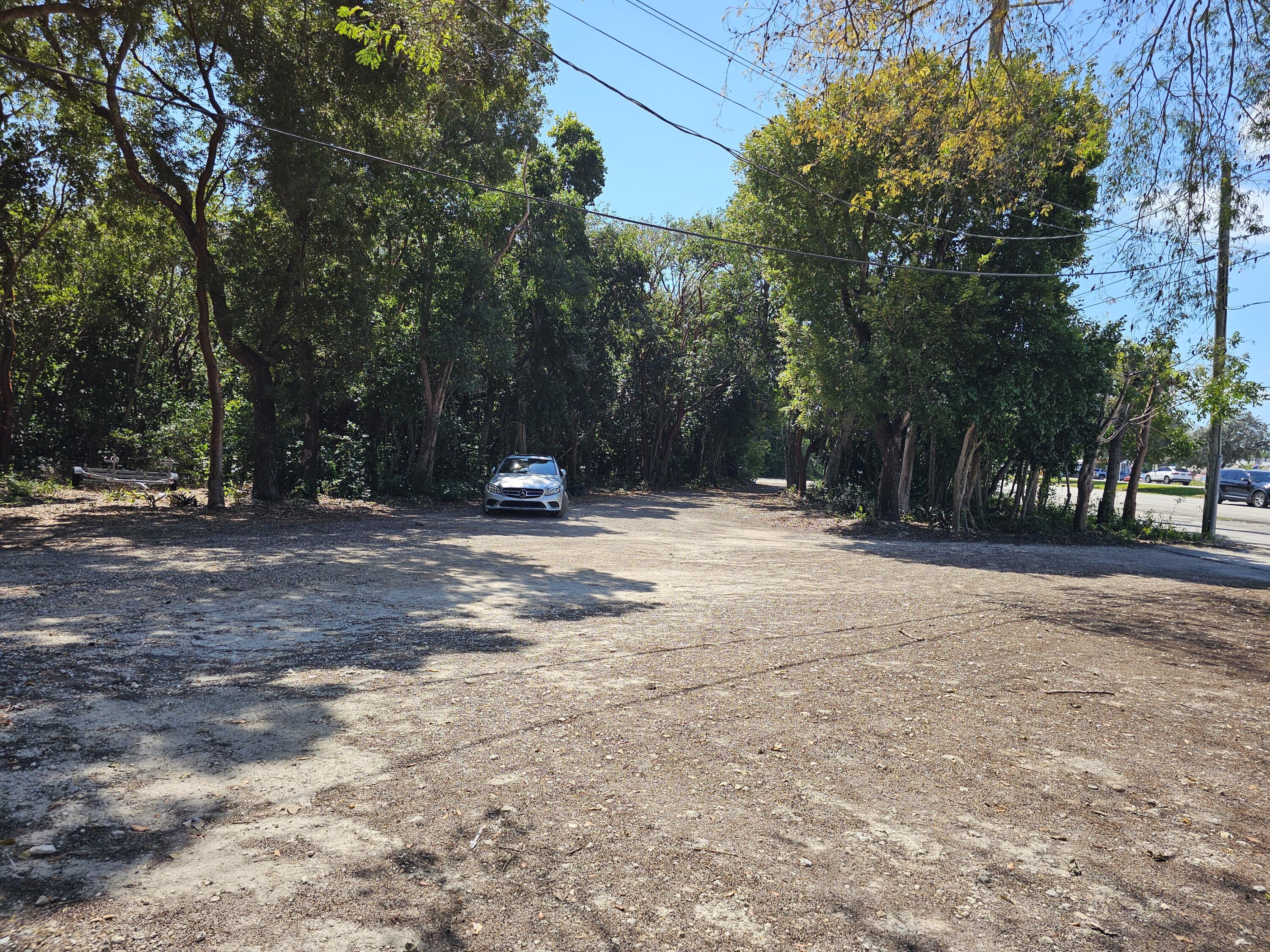 100693 Overseas Highway