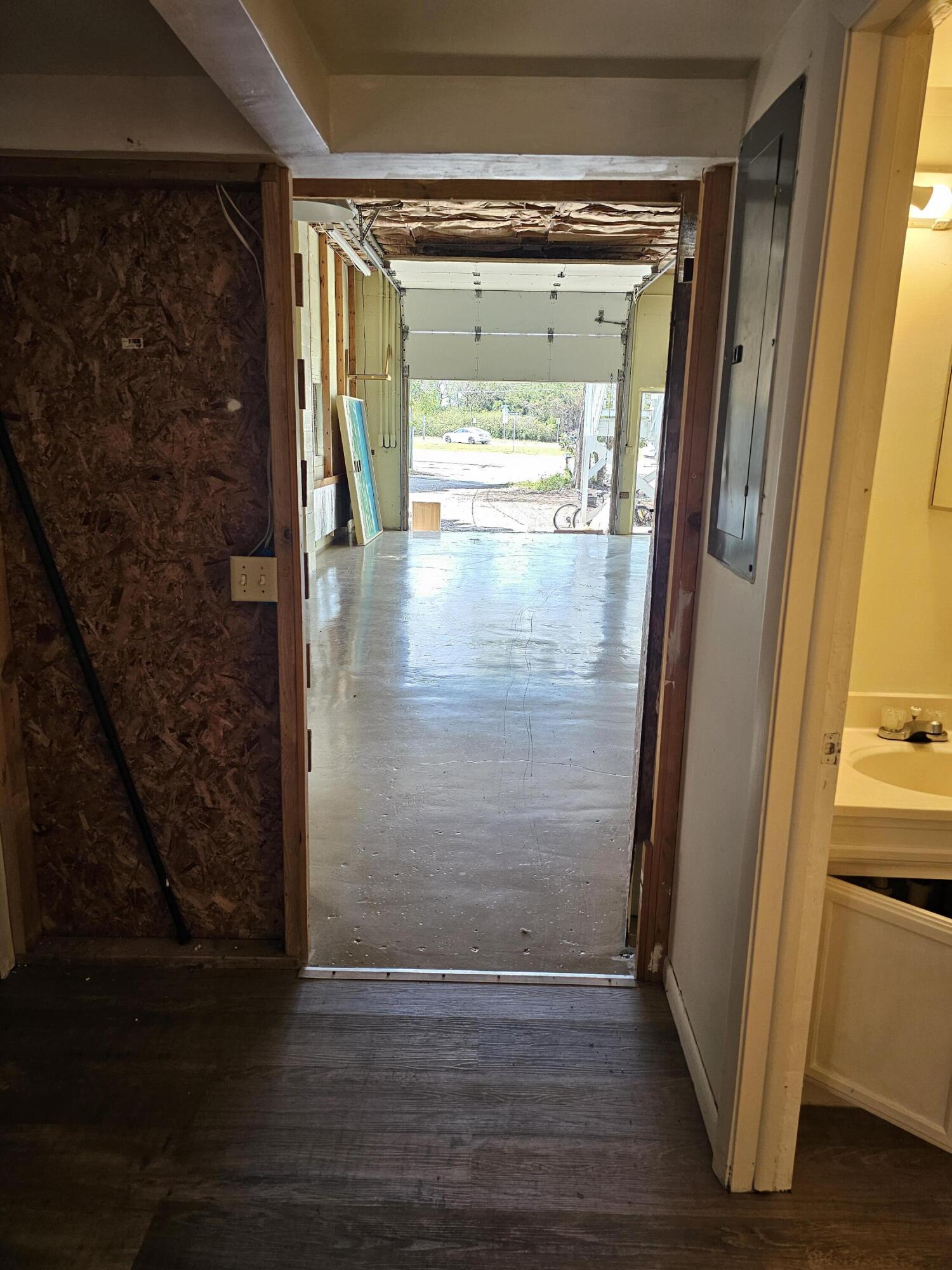 100693 Overseas Highway