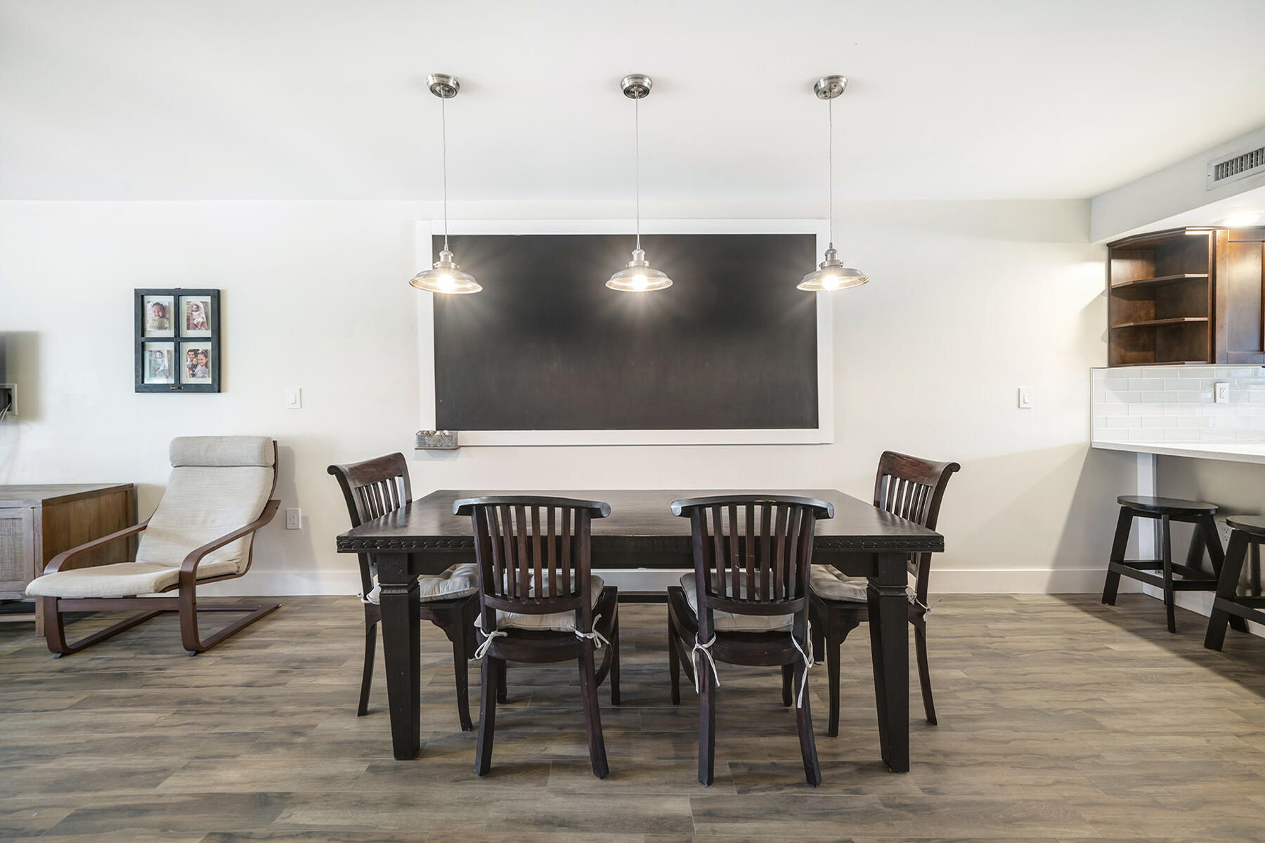87200 Overseas Highway Unit: B9
