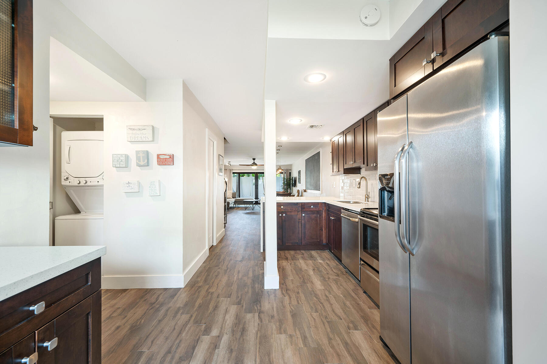 87200 Overseas Highway Unit: B9