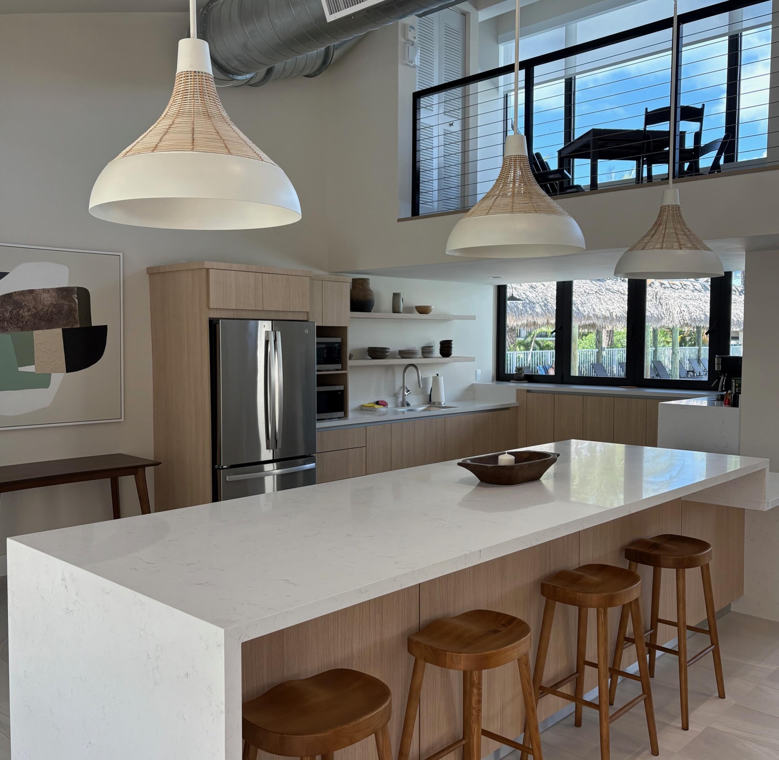 87200 Overseas Highway Unit: B9