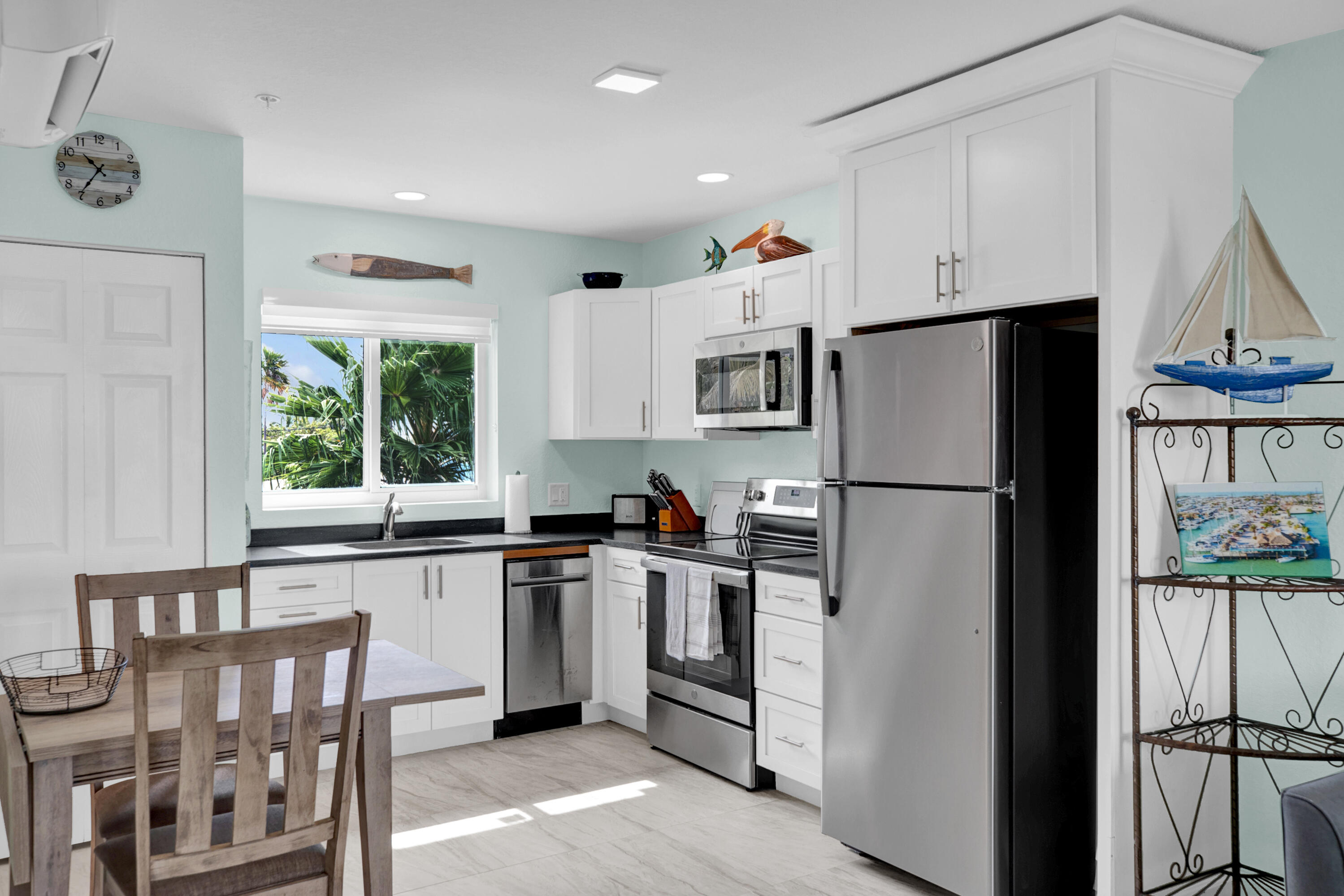 10877 Overseas Highway Unit: 12