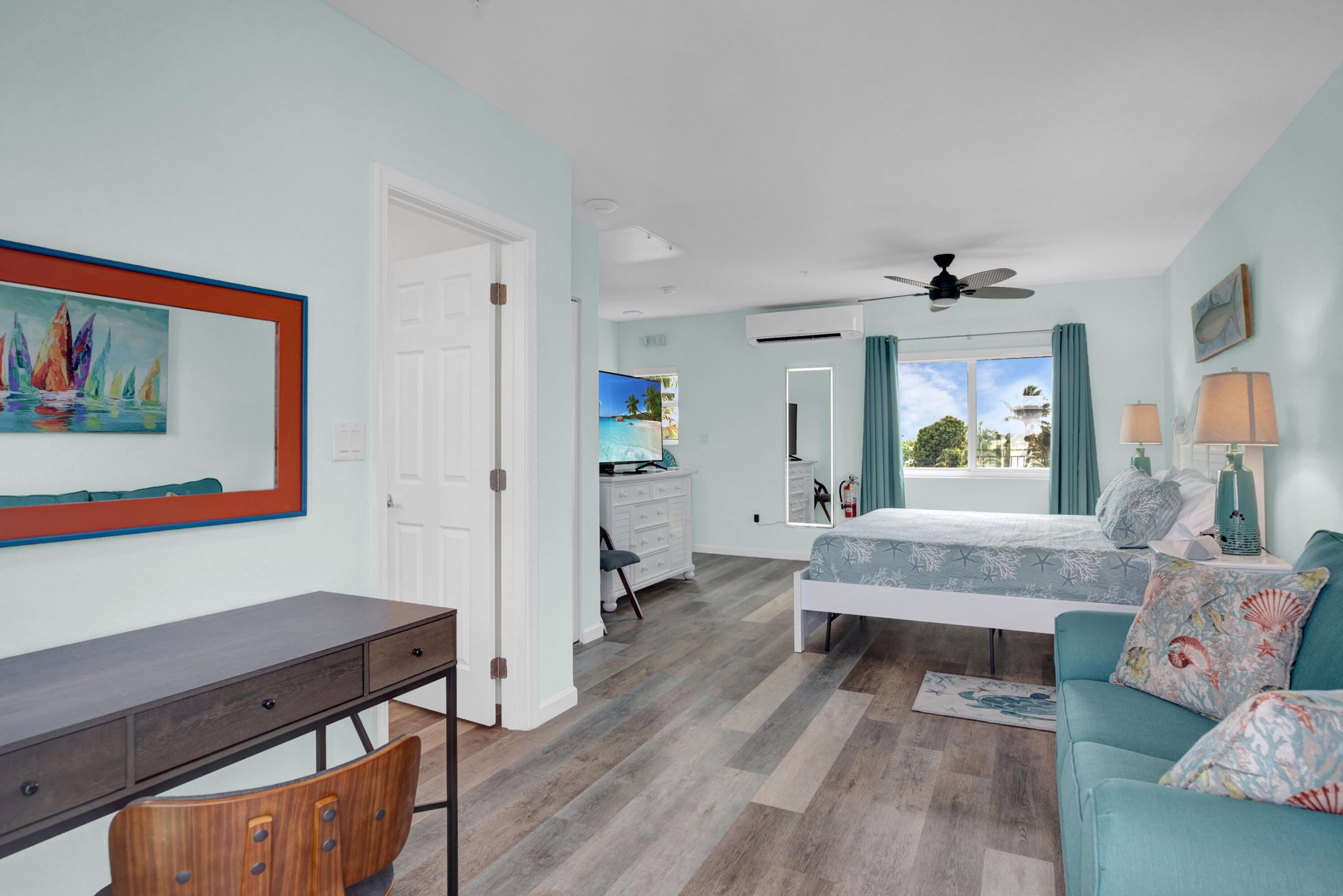 10877 Overseas Highway Unit: 12