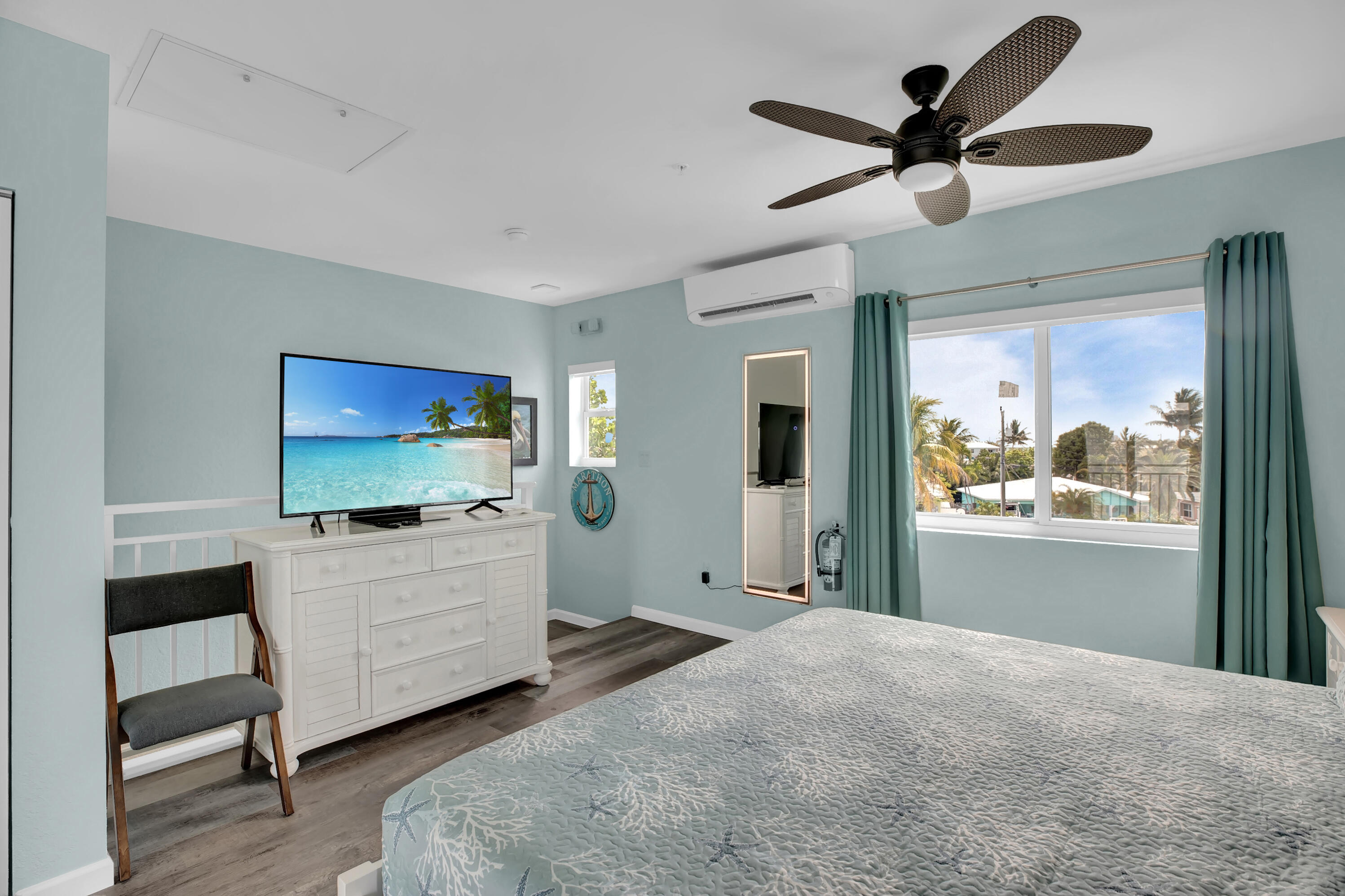10877 Overseas Highway Unit: 12