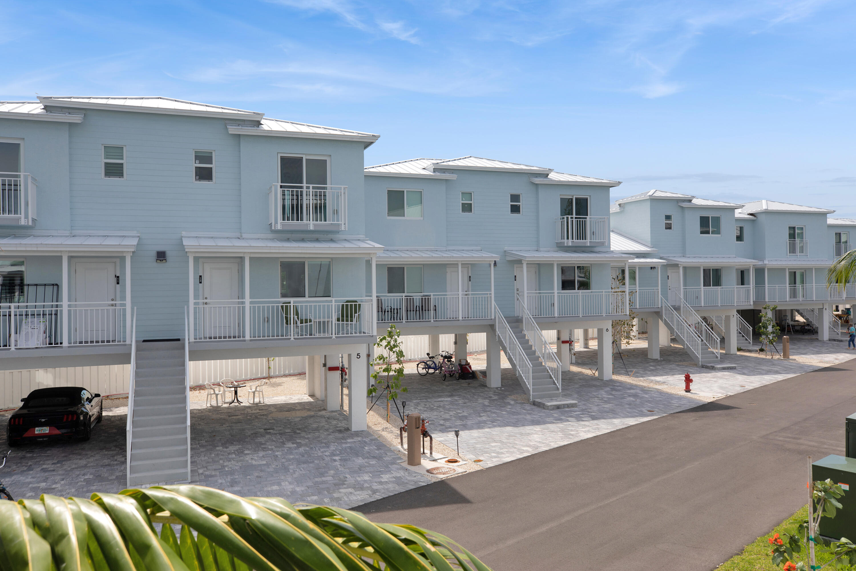 10877 Overseas Highway Unit: 12