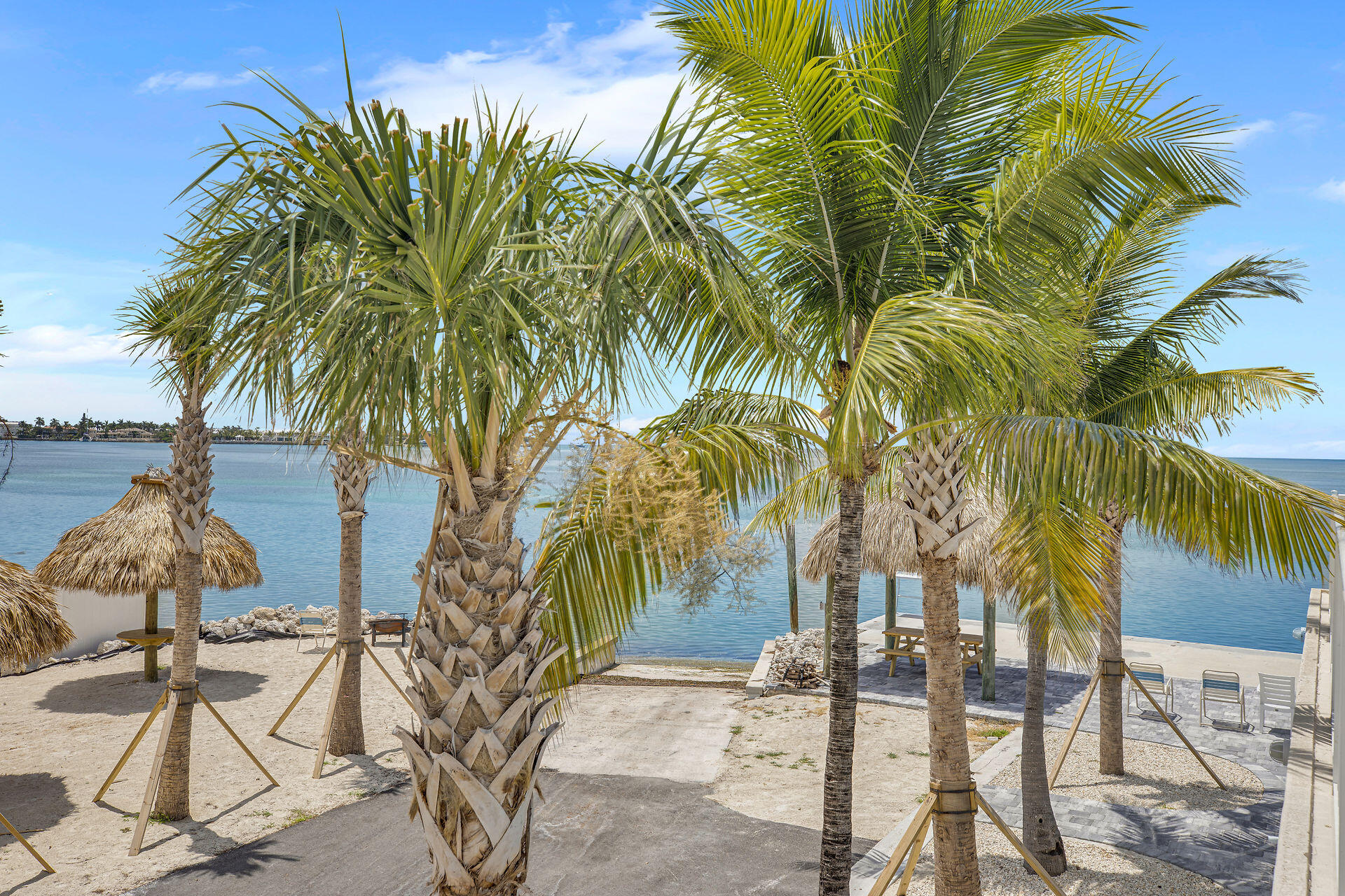 10877 Overseas Highway Unit: 12