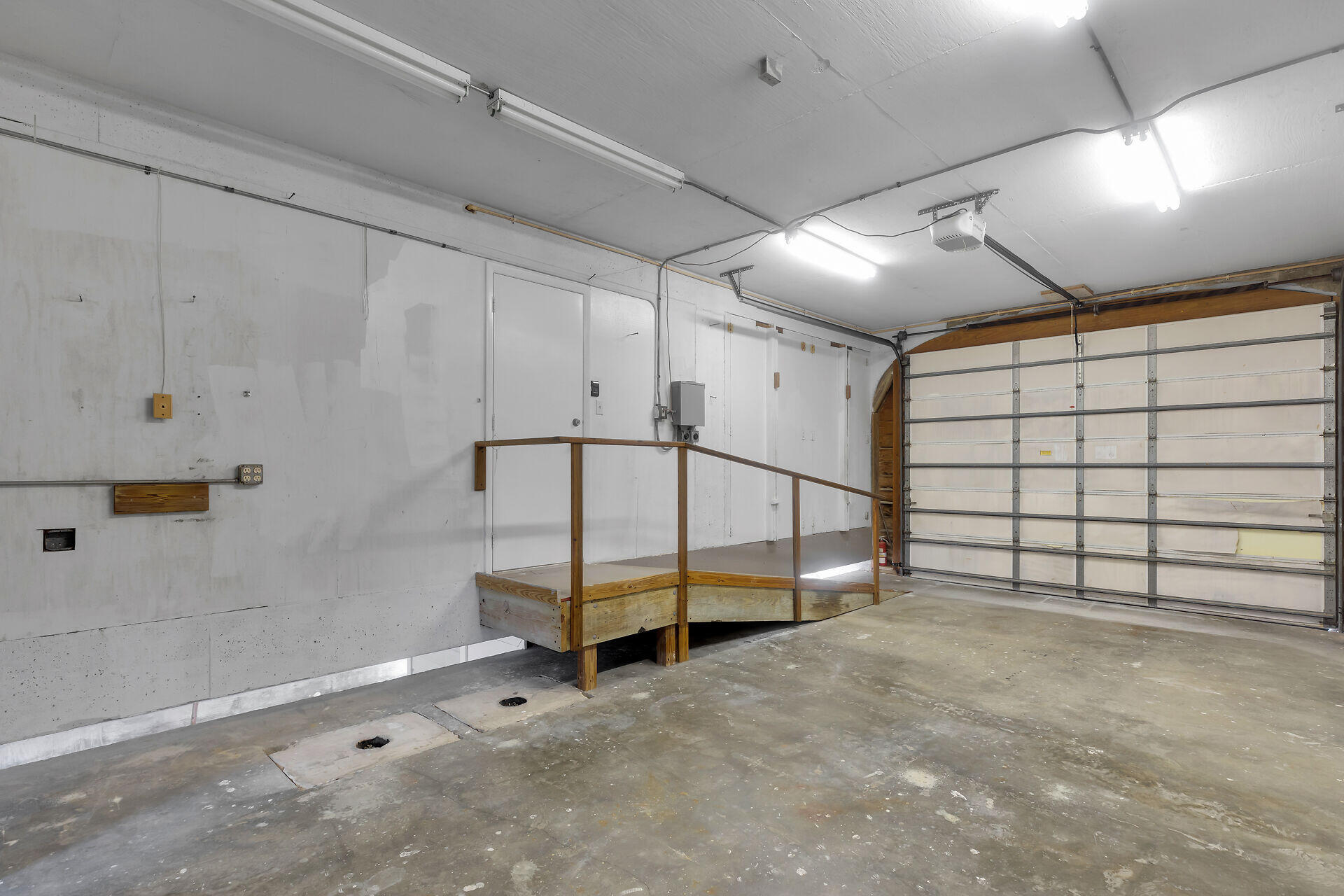 1208 Cactus Street