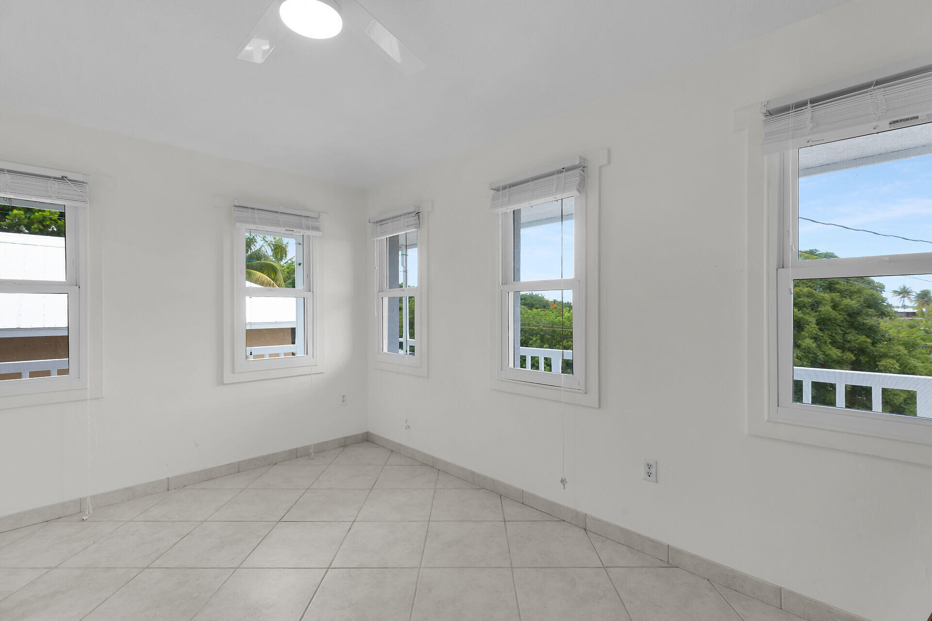 1208 Cactus Street