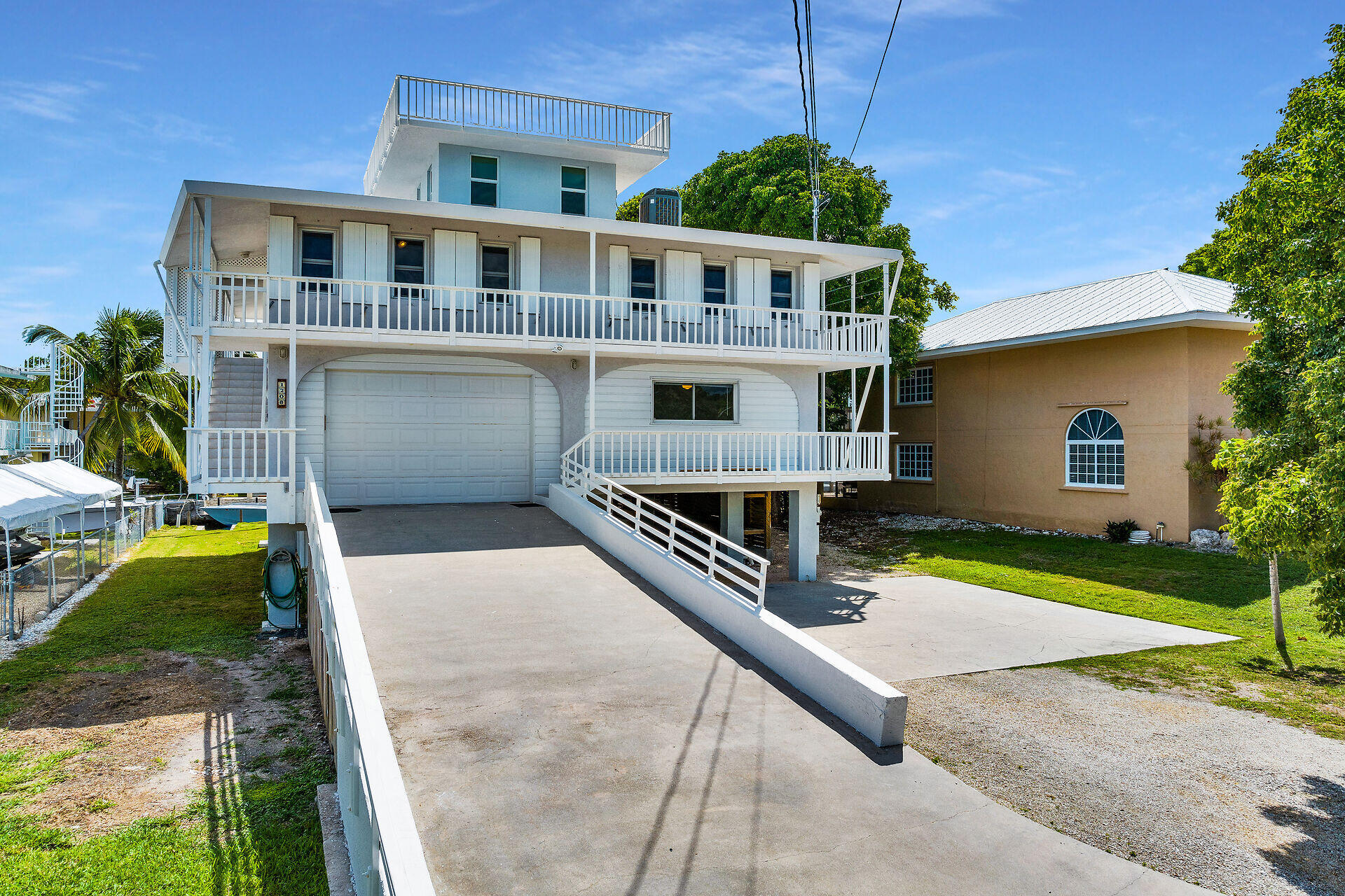 1208 Cactus Street