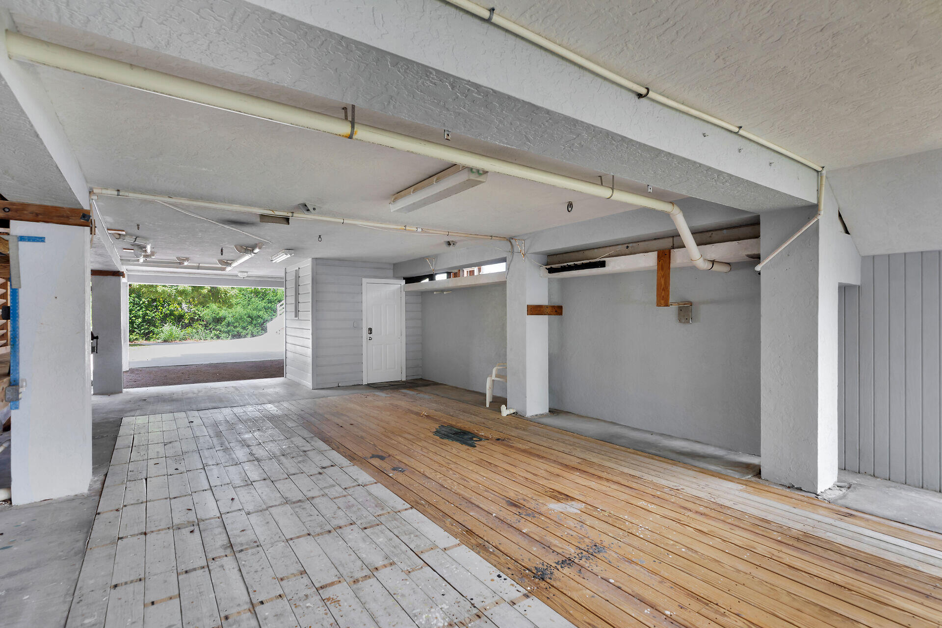 1208 Cactus Street