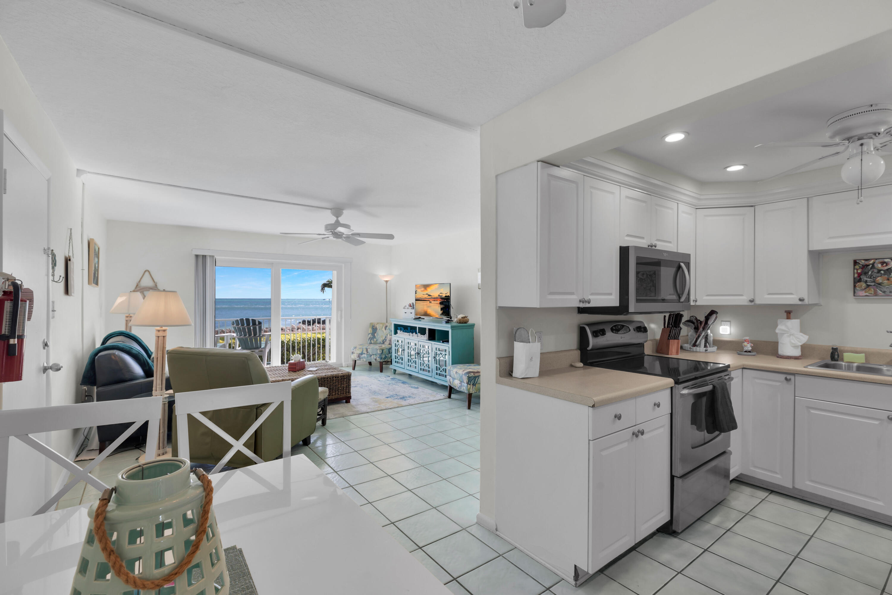 1101 W Ocean Drive Unit: 1