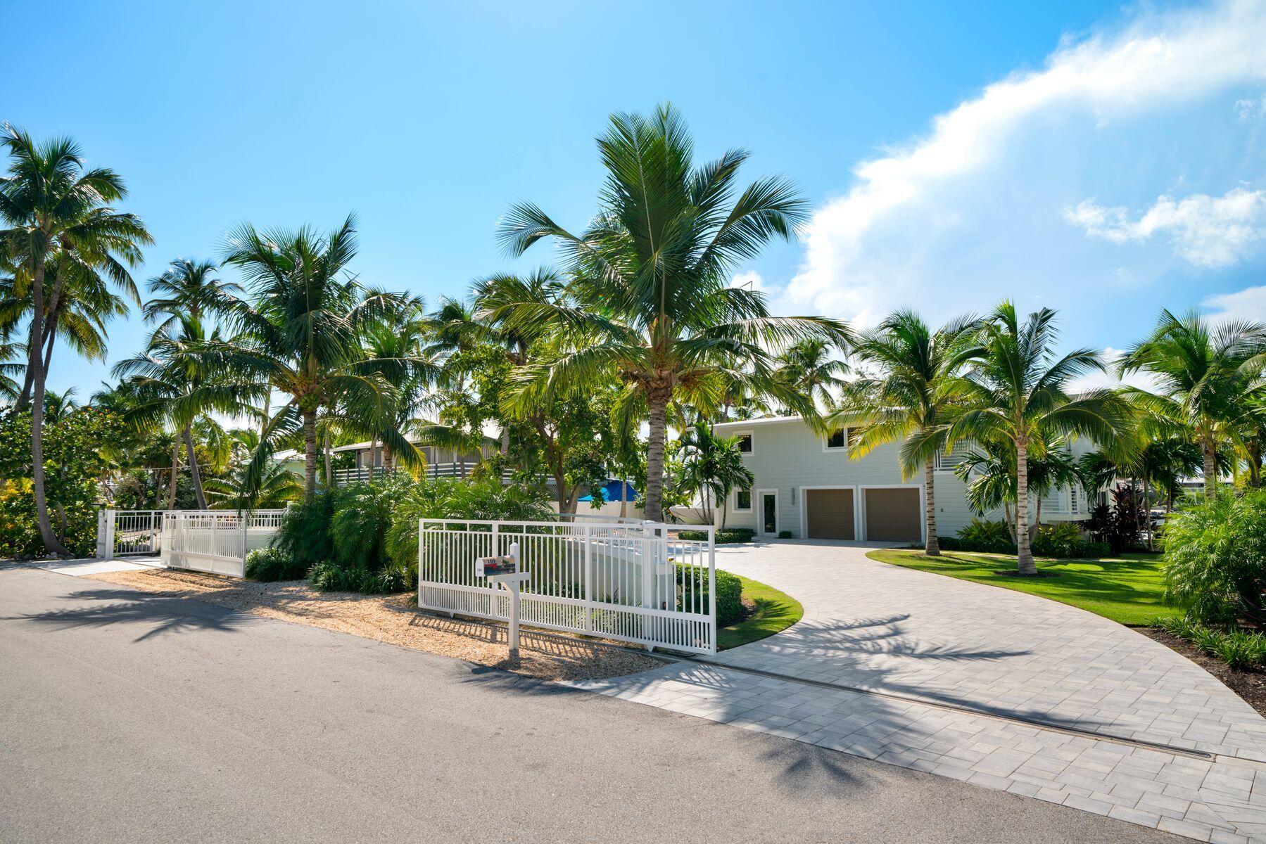 109 Sapodilla Drive
