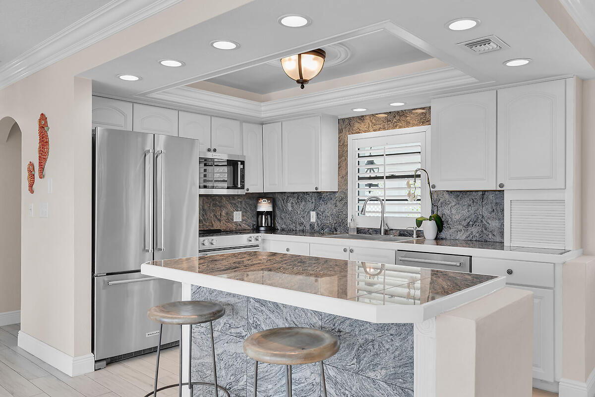 106 San Juan Drive Unit: & Boat Slip