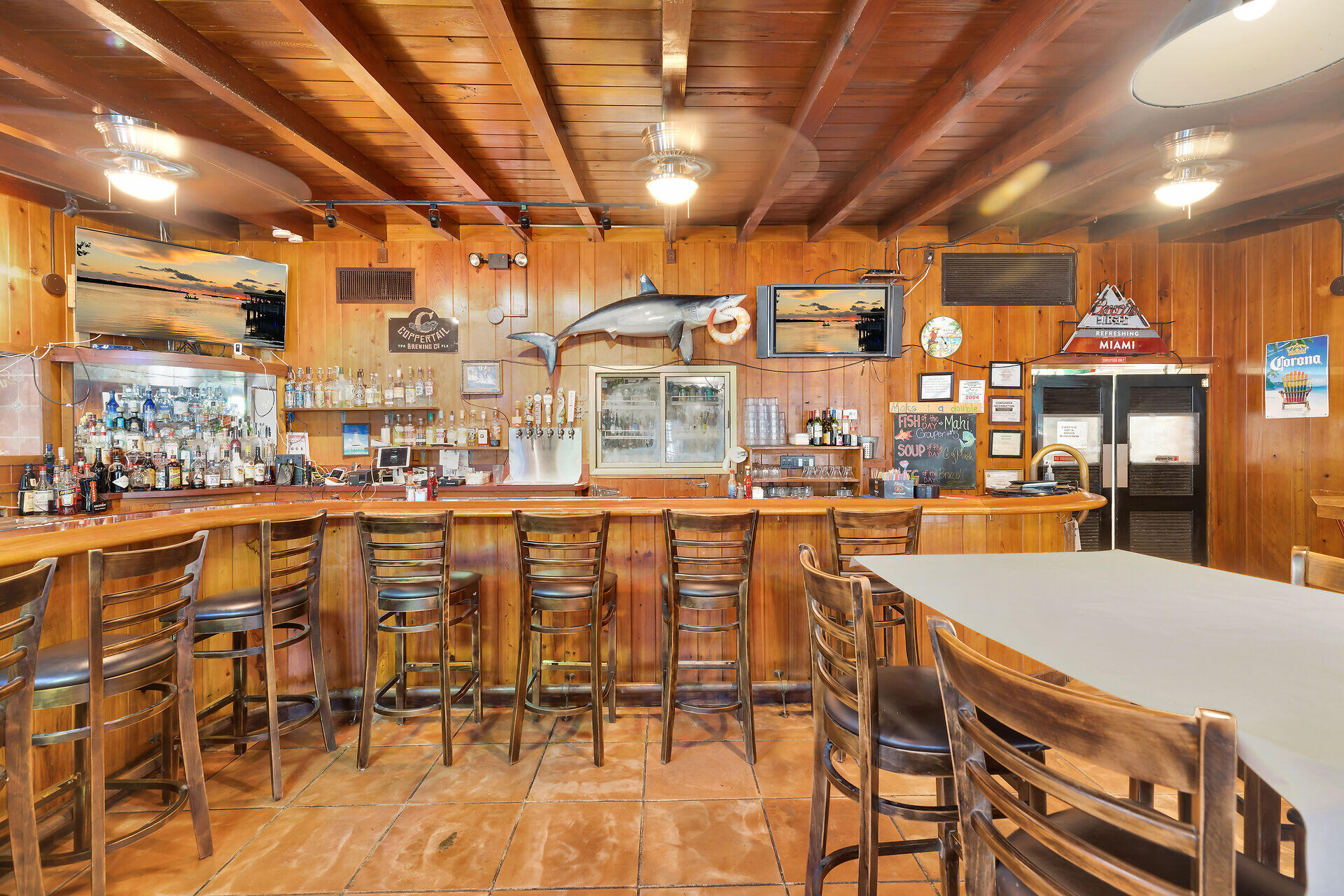 81901 Overseas Highway