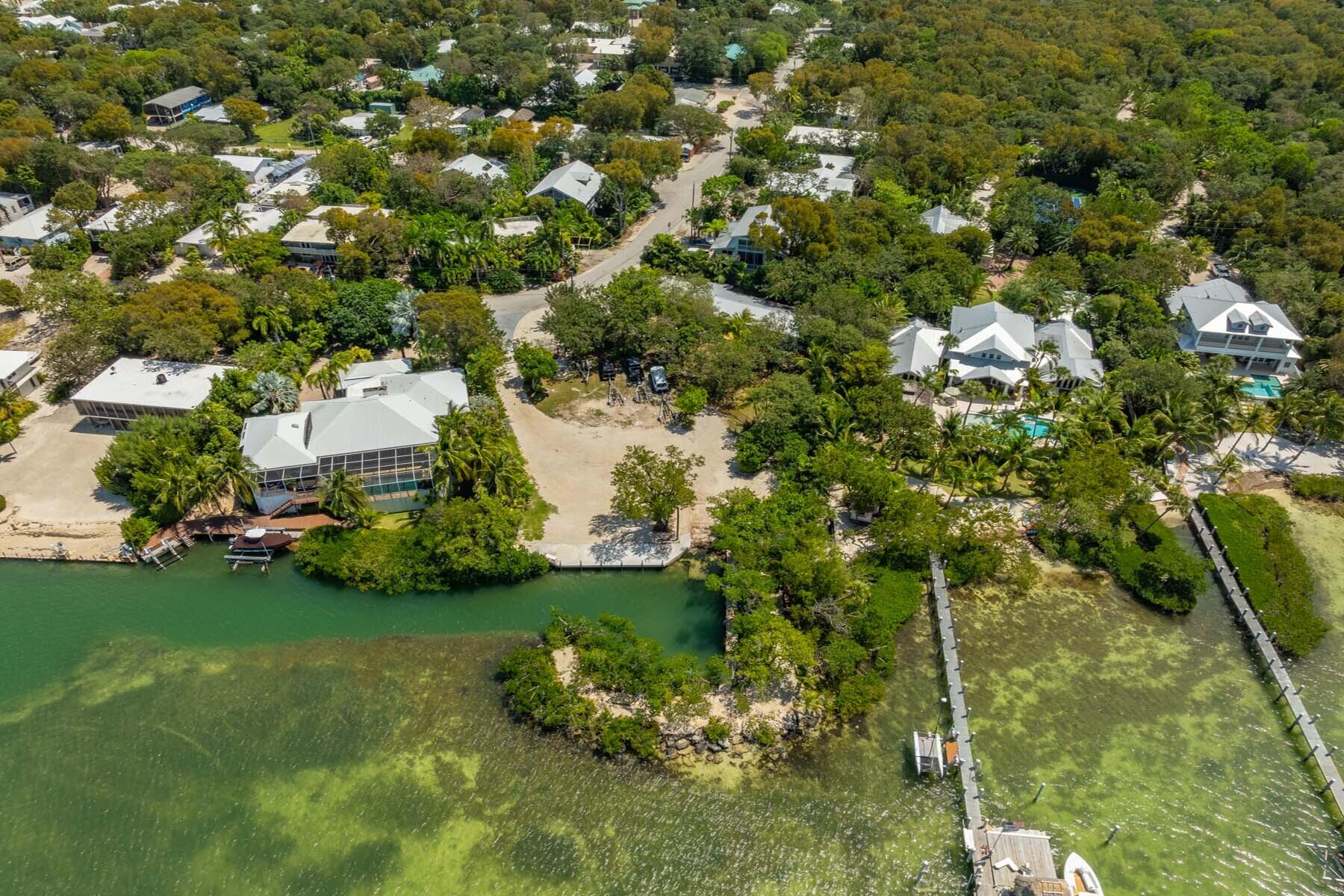 131 Indian Mound Trail