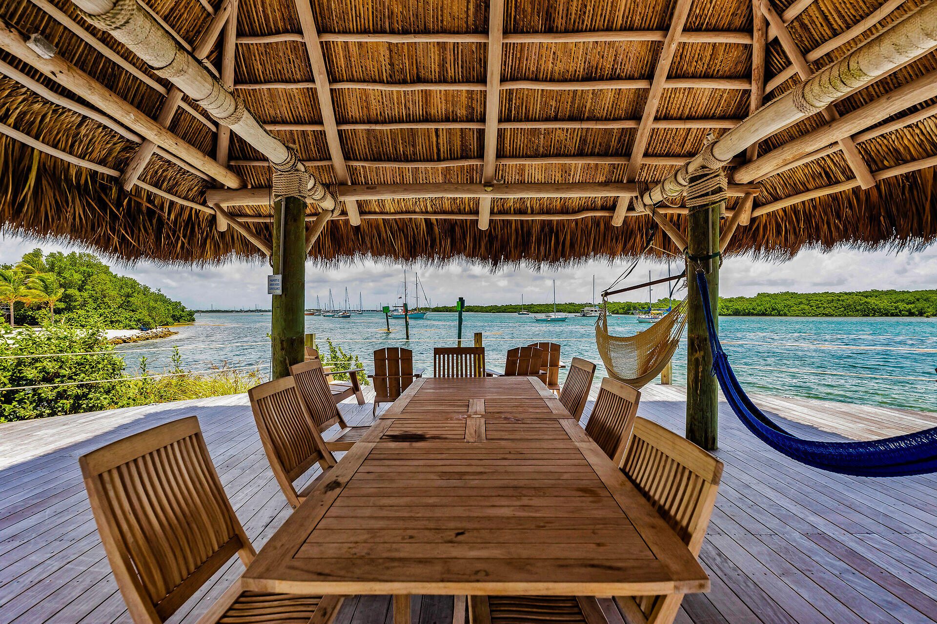 6000 Peninsular Avenue Unit: LU28