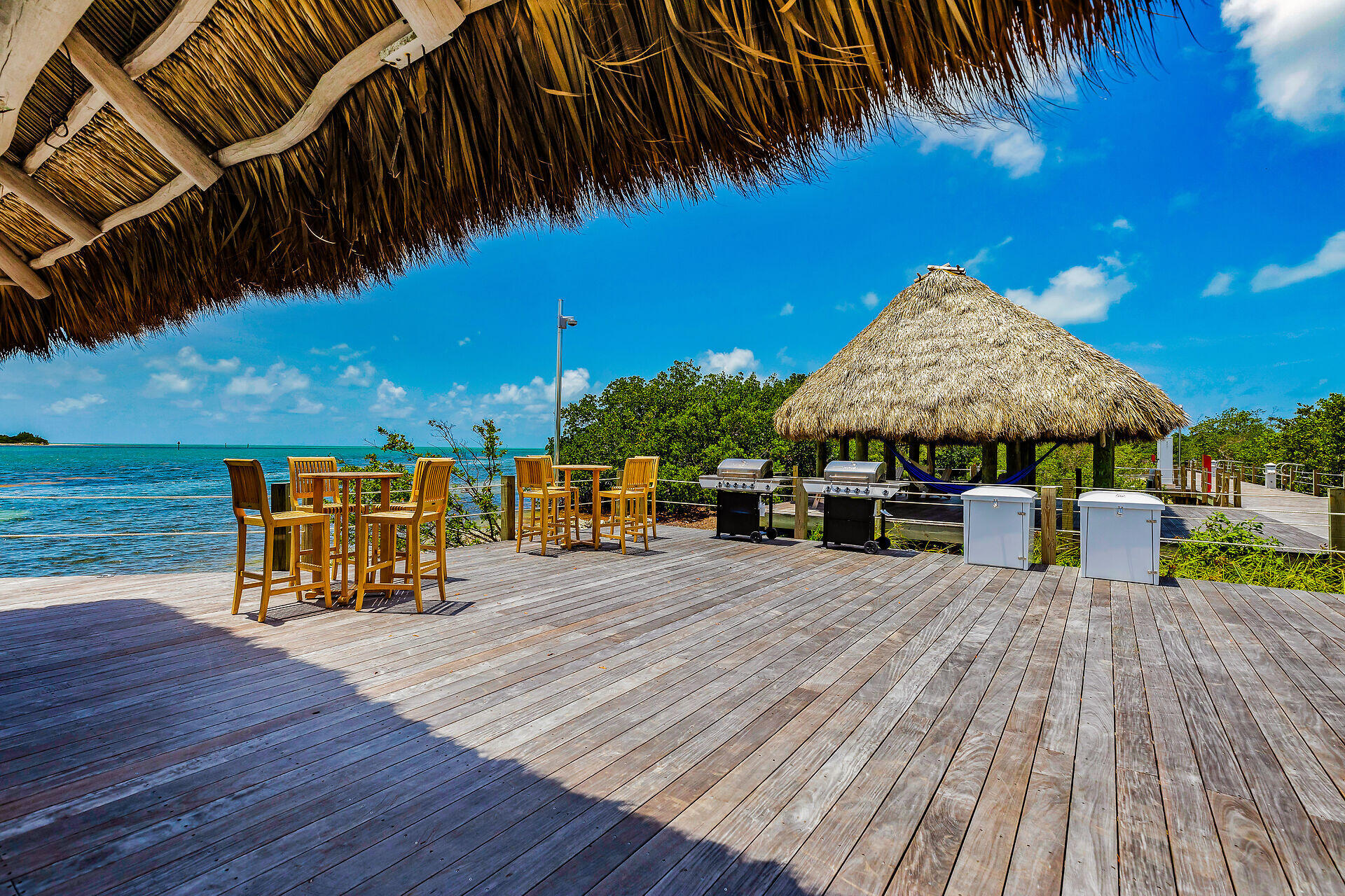 6000 Peninsular Avenue Unit: LU28