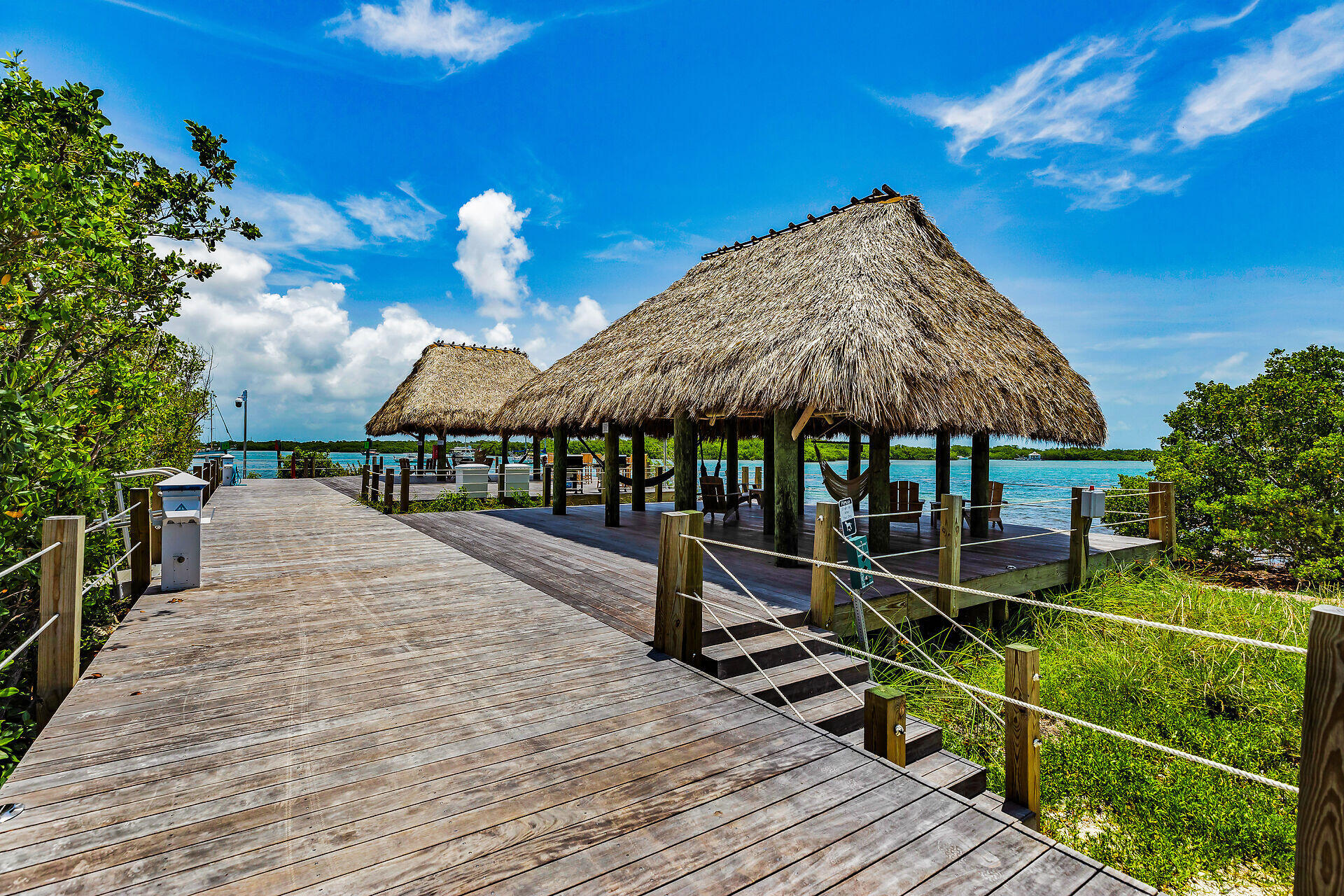 6000 Peninsular Avenue Unit: LU28