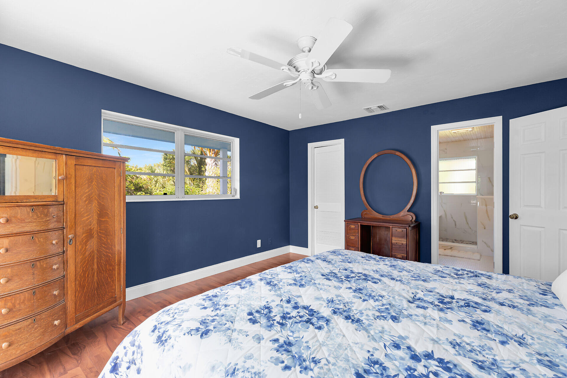 21855 Spain Boulevard