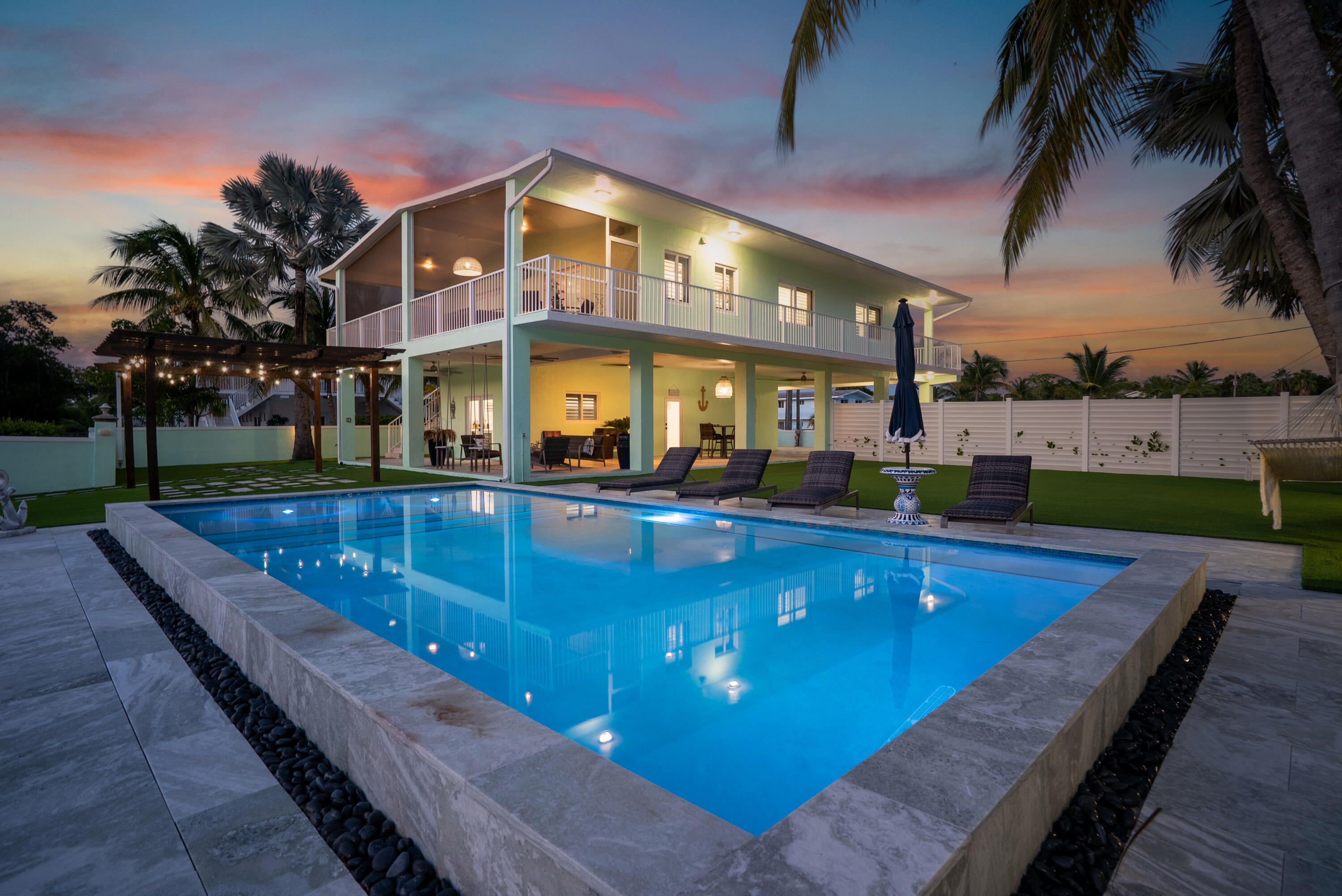889 Ellen Drive