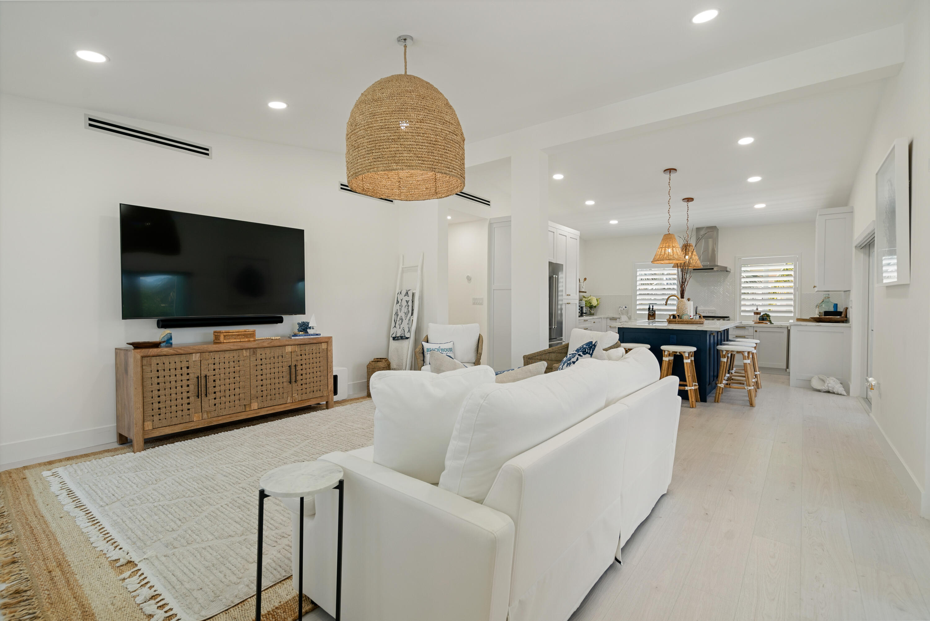 889 Ellen Drive
