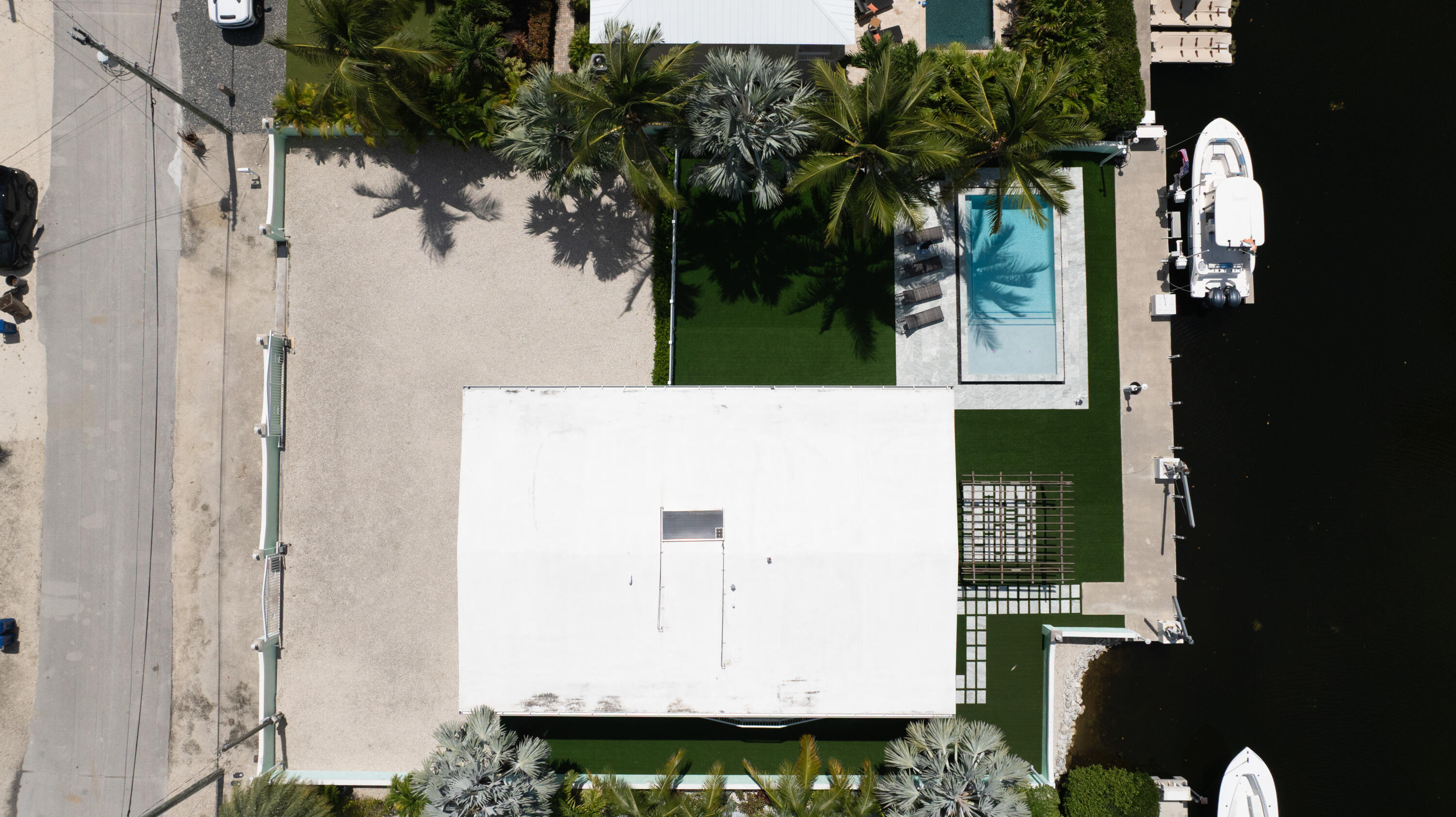 889 Ellen Drive