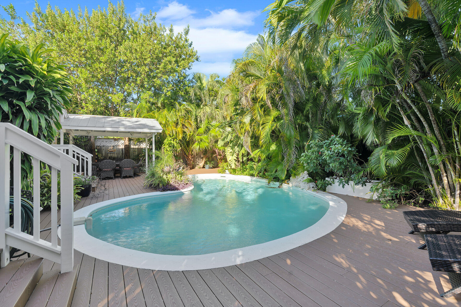 2911 Seidenberg Avenue