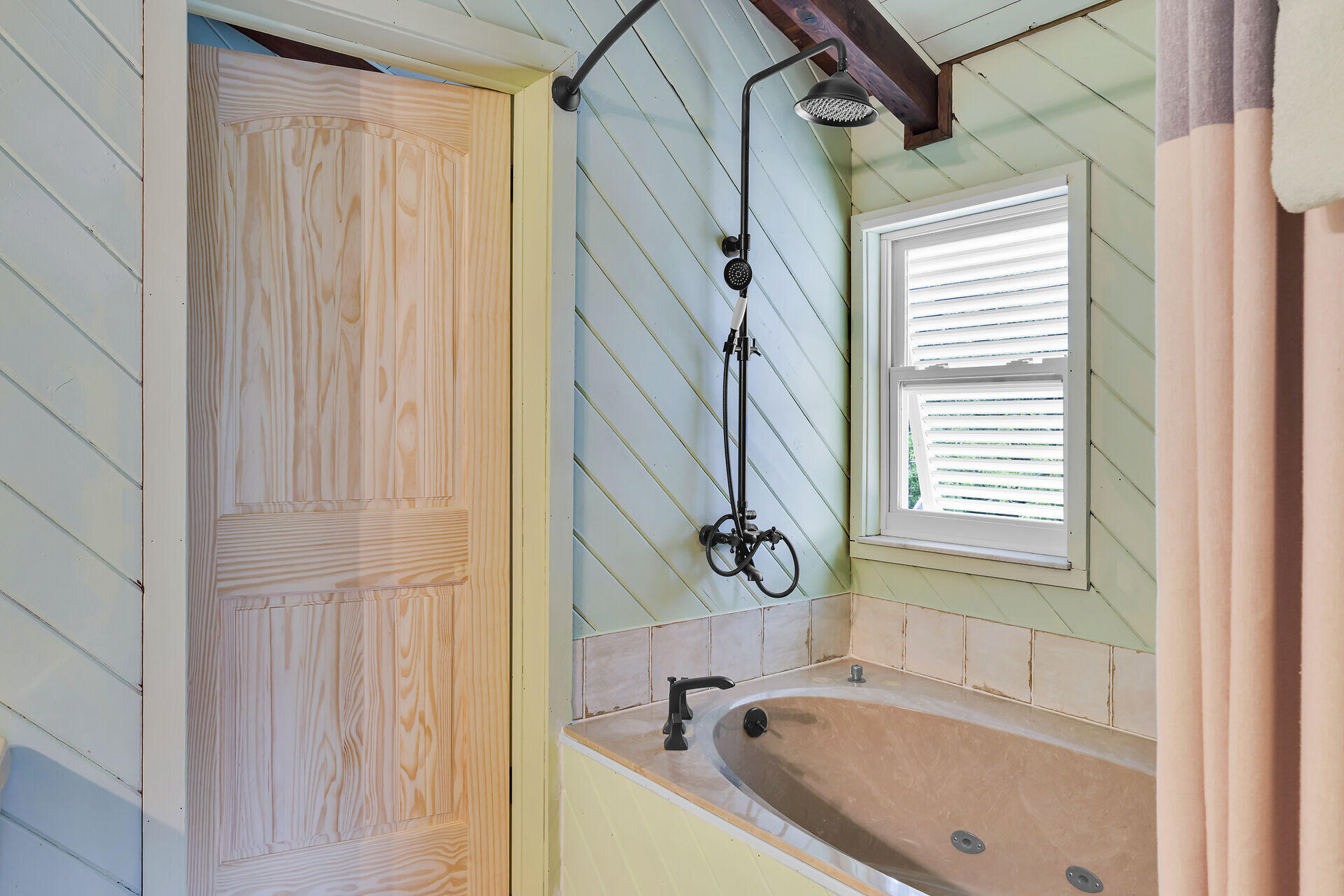 22542 Jolly Roger Drive