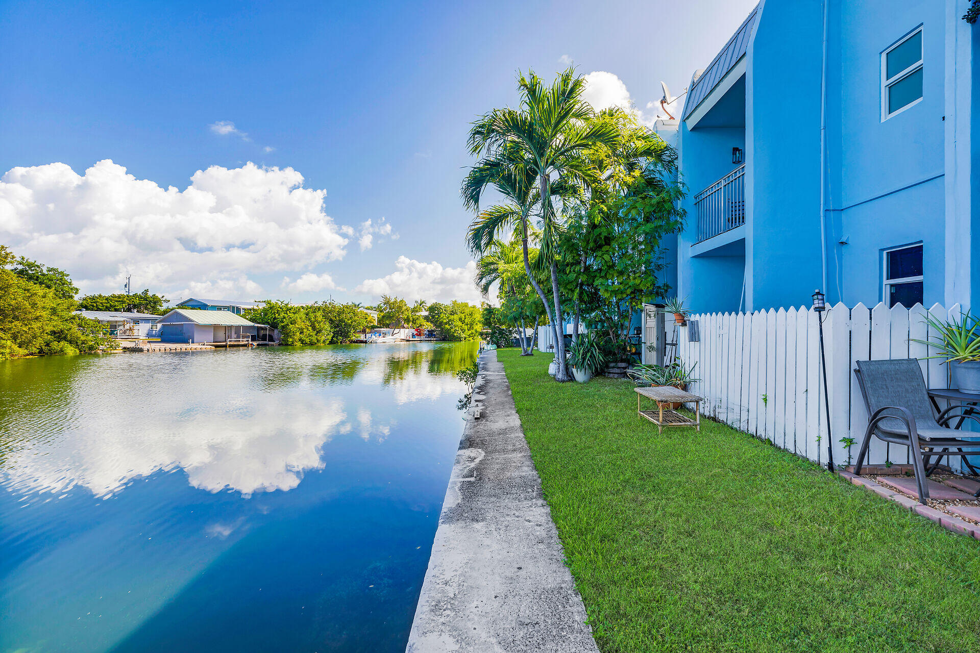 201 Coppitt Road Unit: 202C