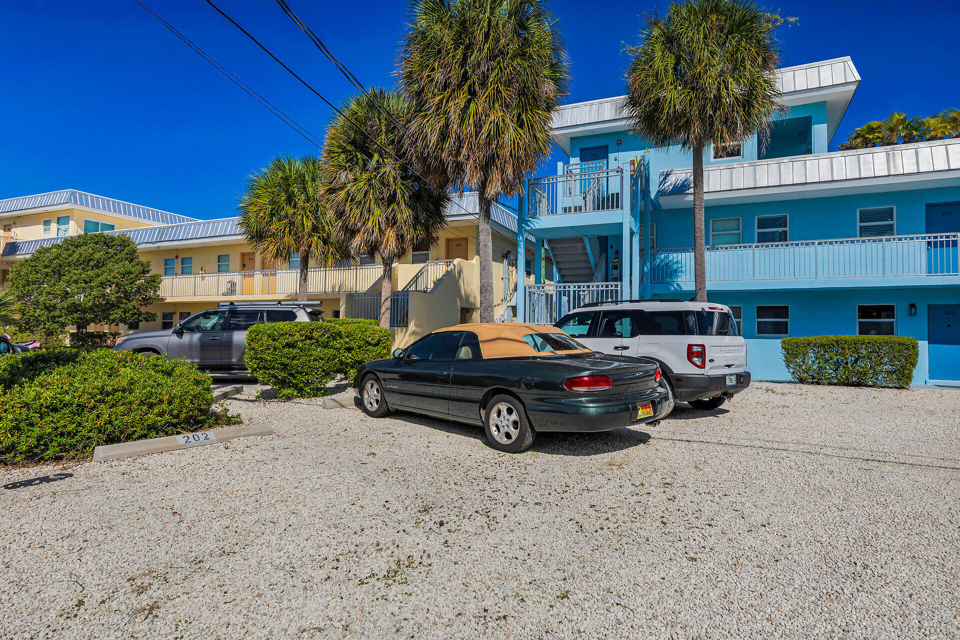 201 Coppitt Road Unit: 202C