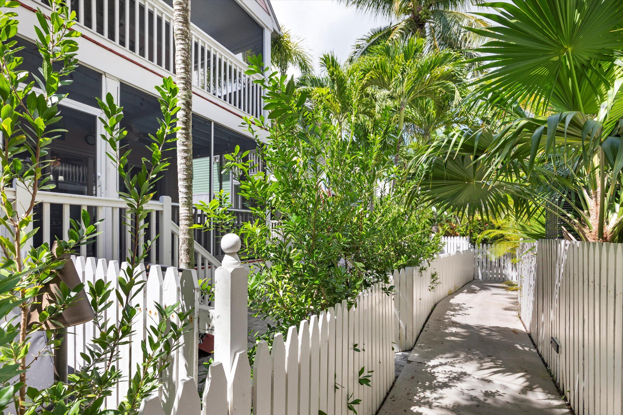 45 Spoonbill Way