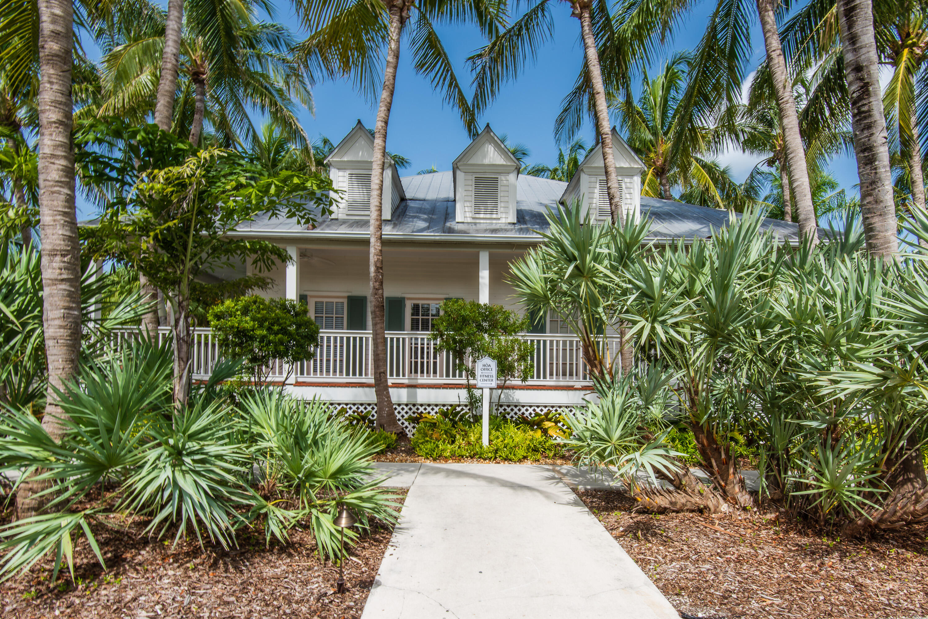 45 Spoonbill Way