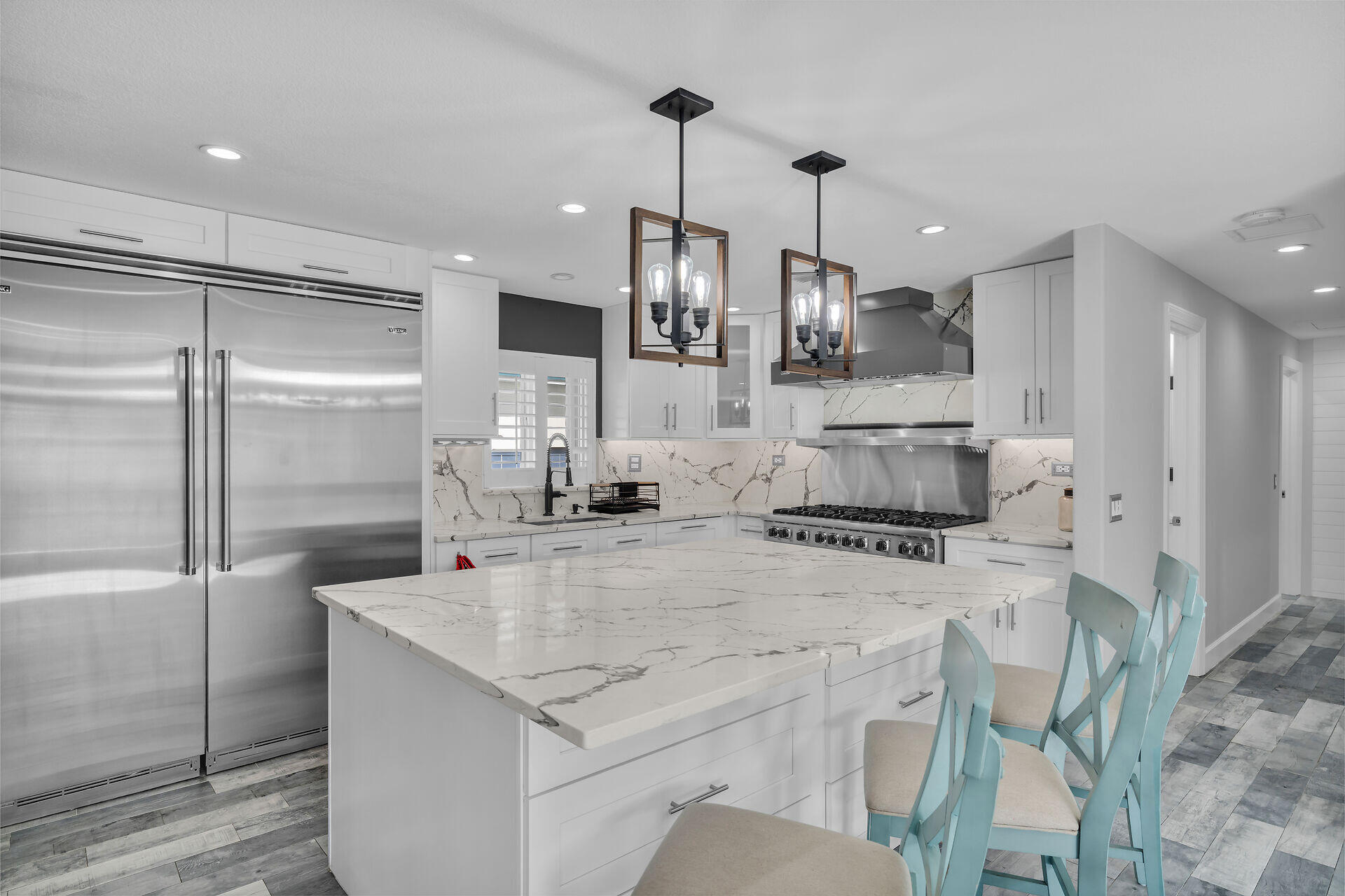 33D 11Th Avenue