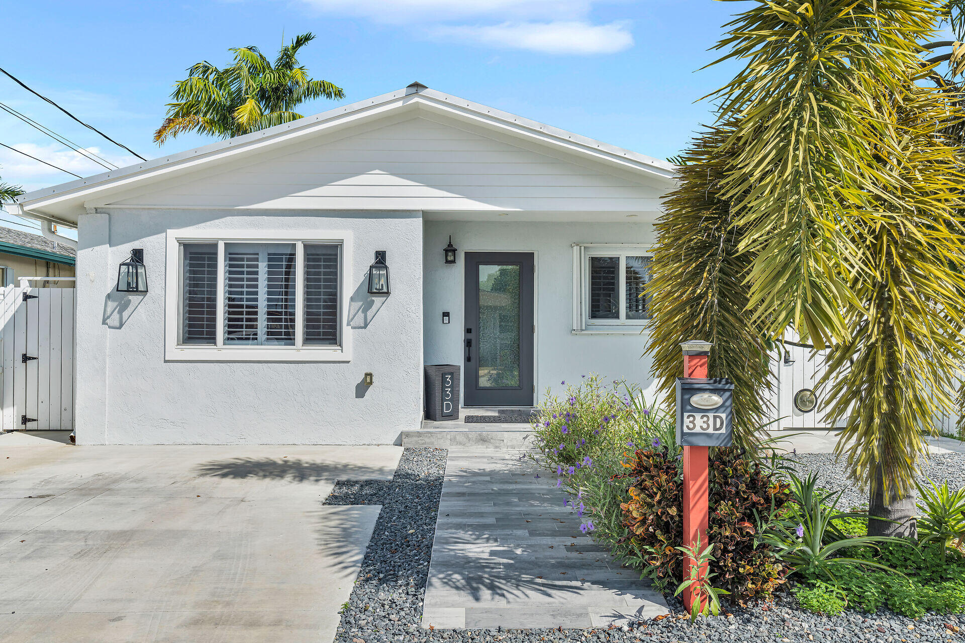 33D 11Th Avenue