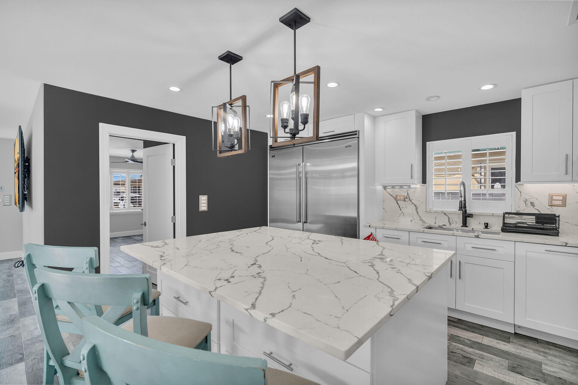 33D 11Th Avenue