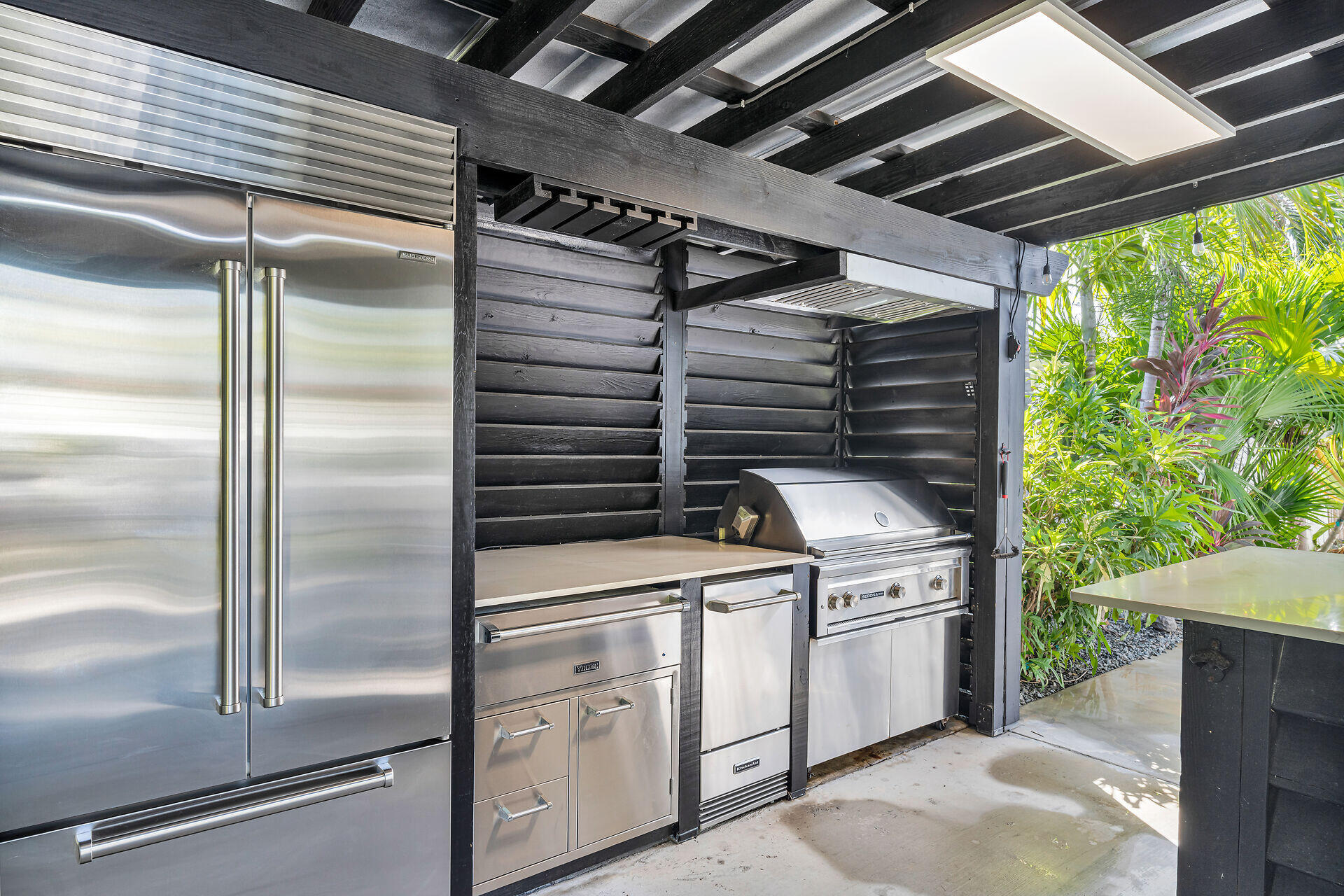 33D 11Th Avenue