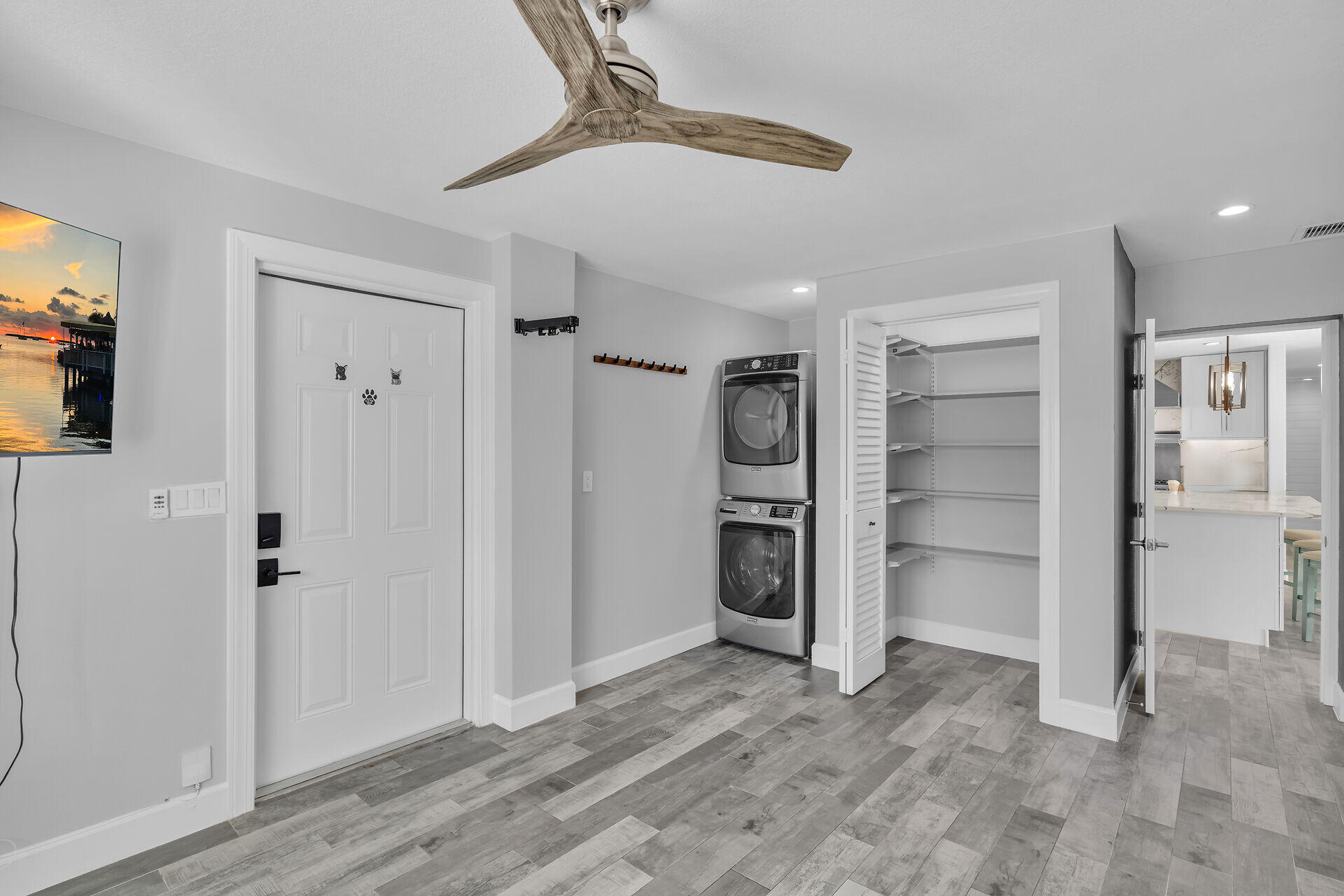 33D 11Th Avenue