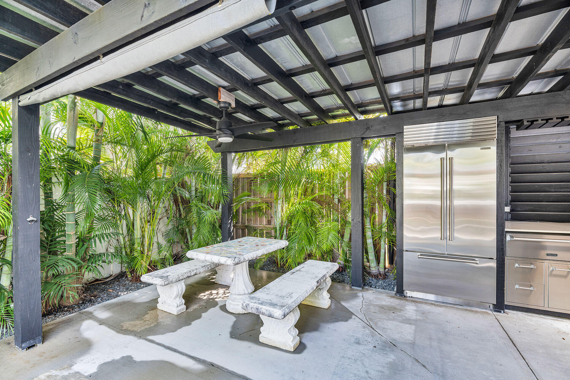 33D 11Th Avenue